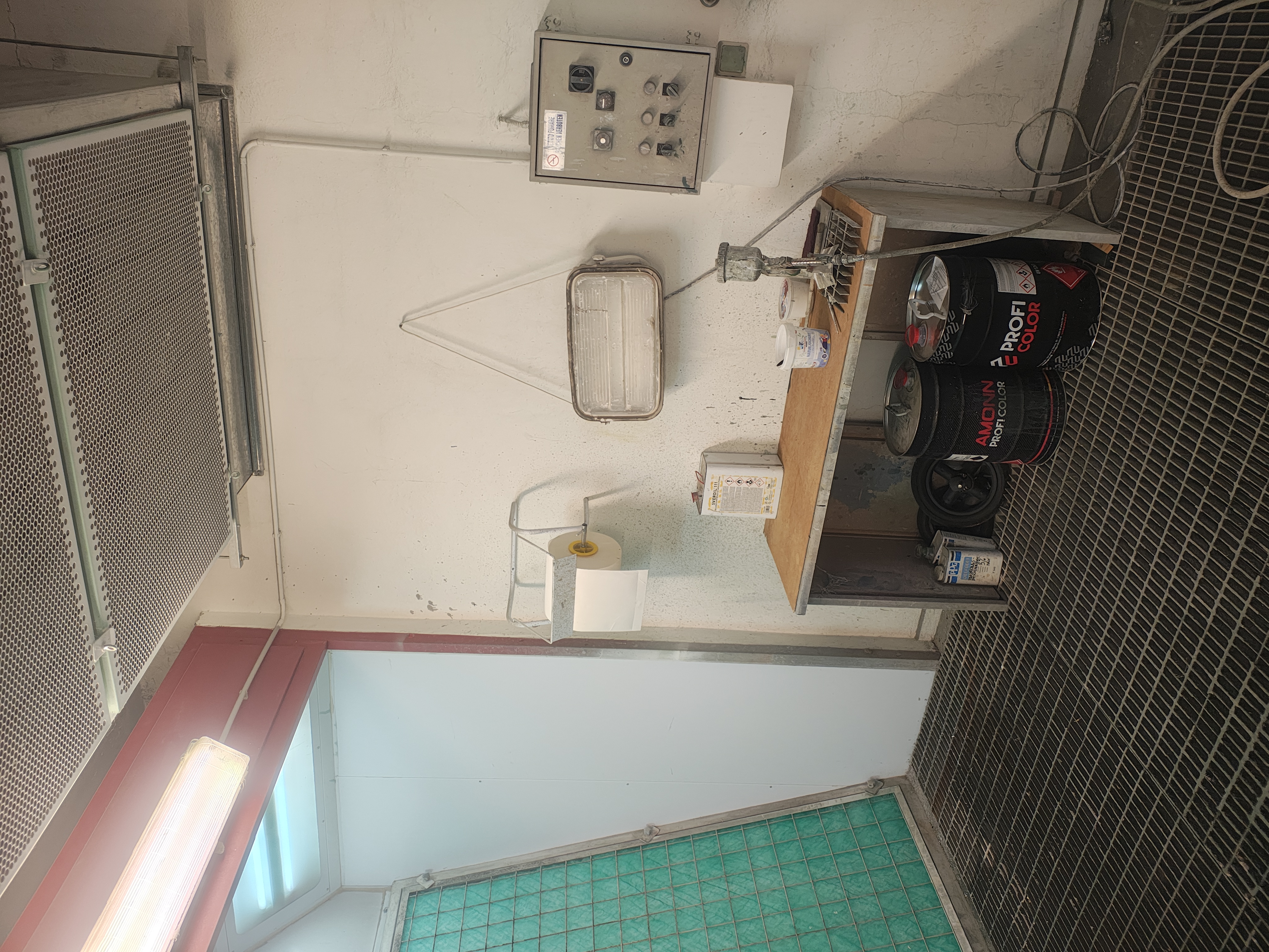 Cabina di verniciatura METRON con bruciatore Riello  in vendita - foto 5