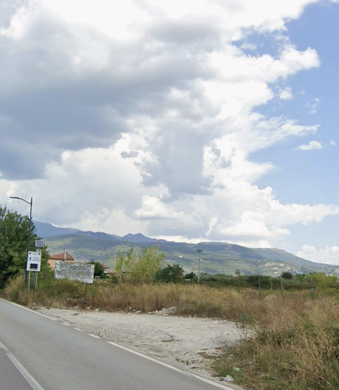 A un chilometro da autostrada A2-campagna in vendita - foto 1