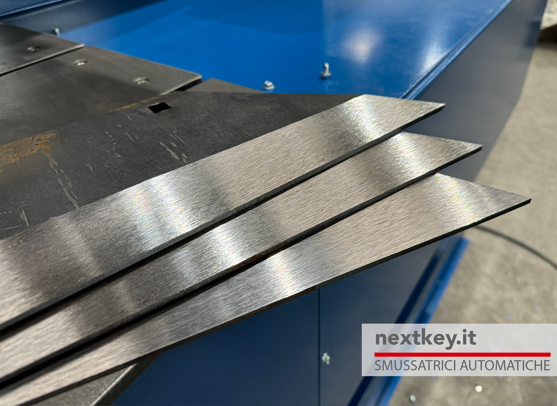 Macchina per smussare le lamiere in vendita - foto 6