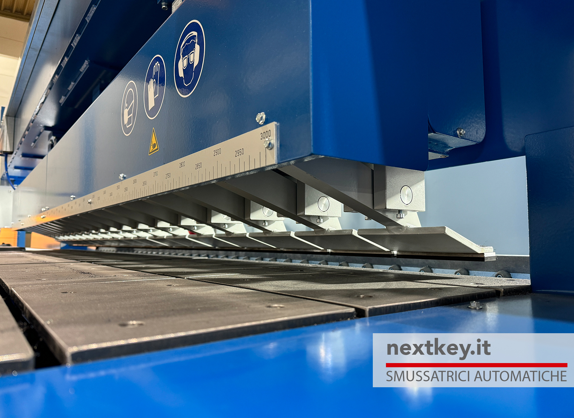 Macchina per smussare le lamiere in vendita - foto 4