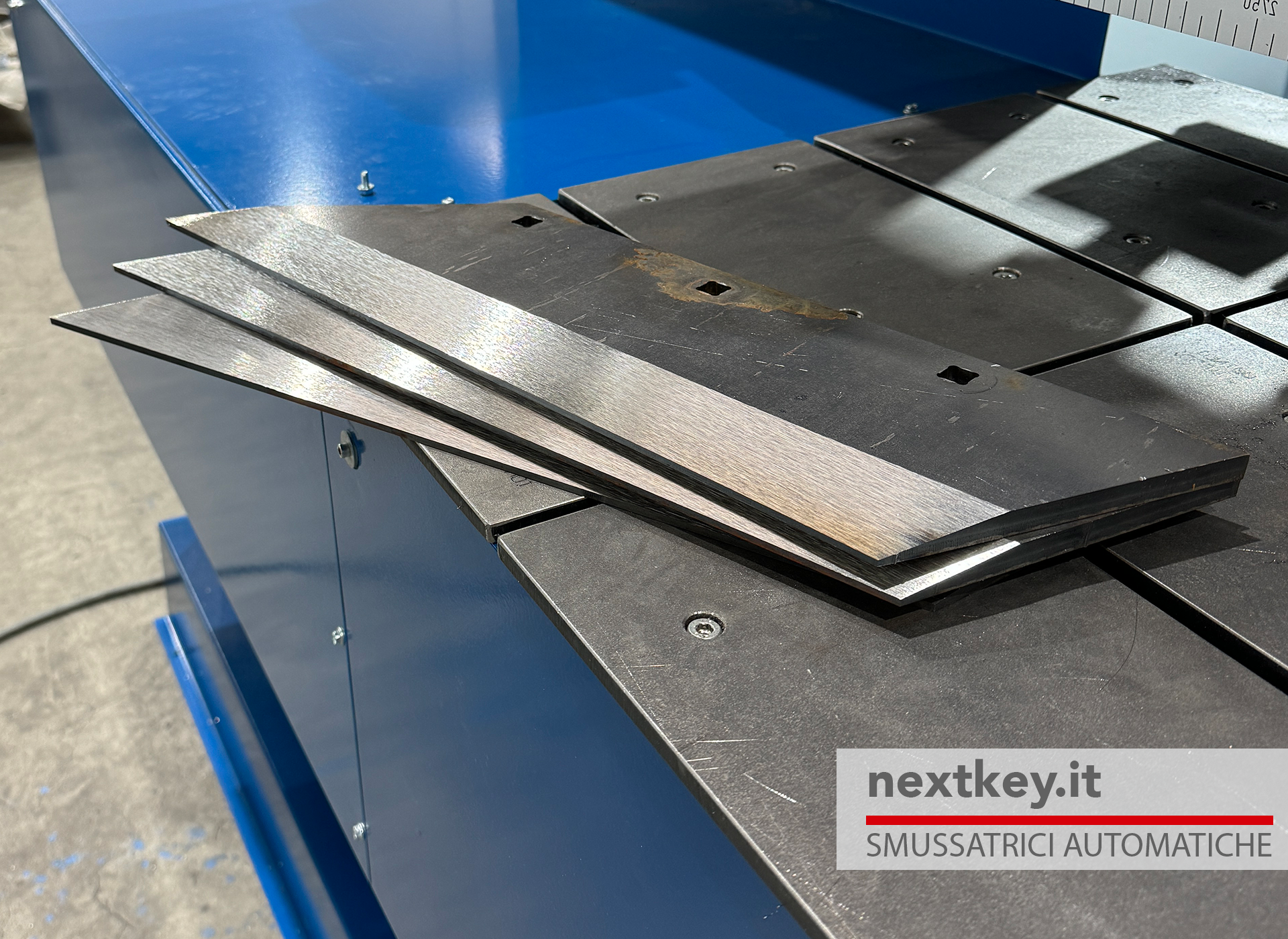 Macchina per smussare le lamiere in vendita - foto 5