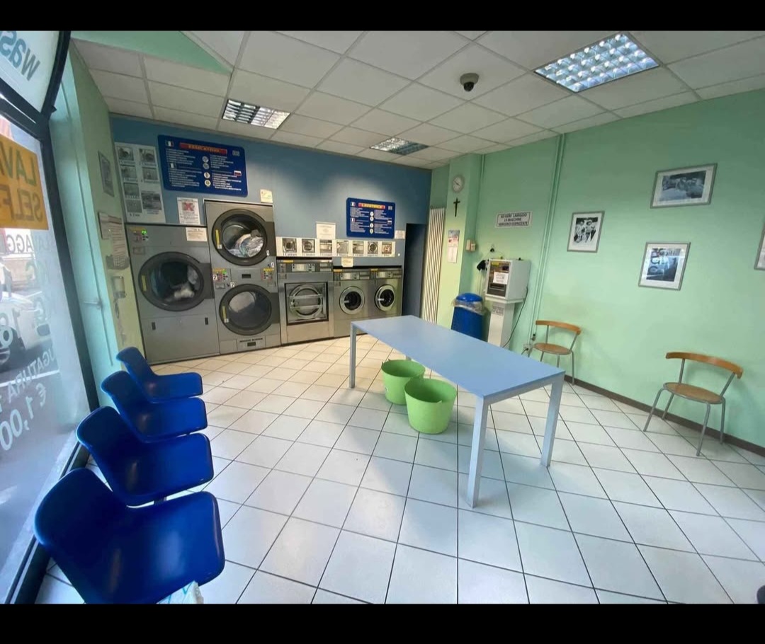 Lavatrici ed asciugatrici a gettoni in vendita - foto 3