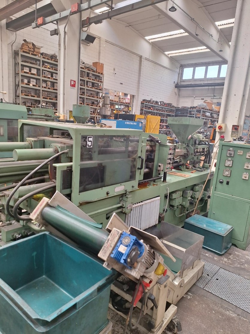 Presse a iniezione per plastica in vendita