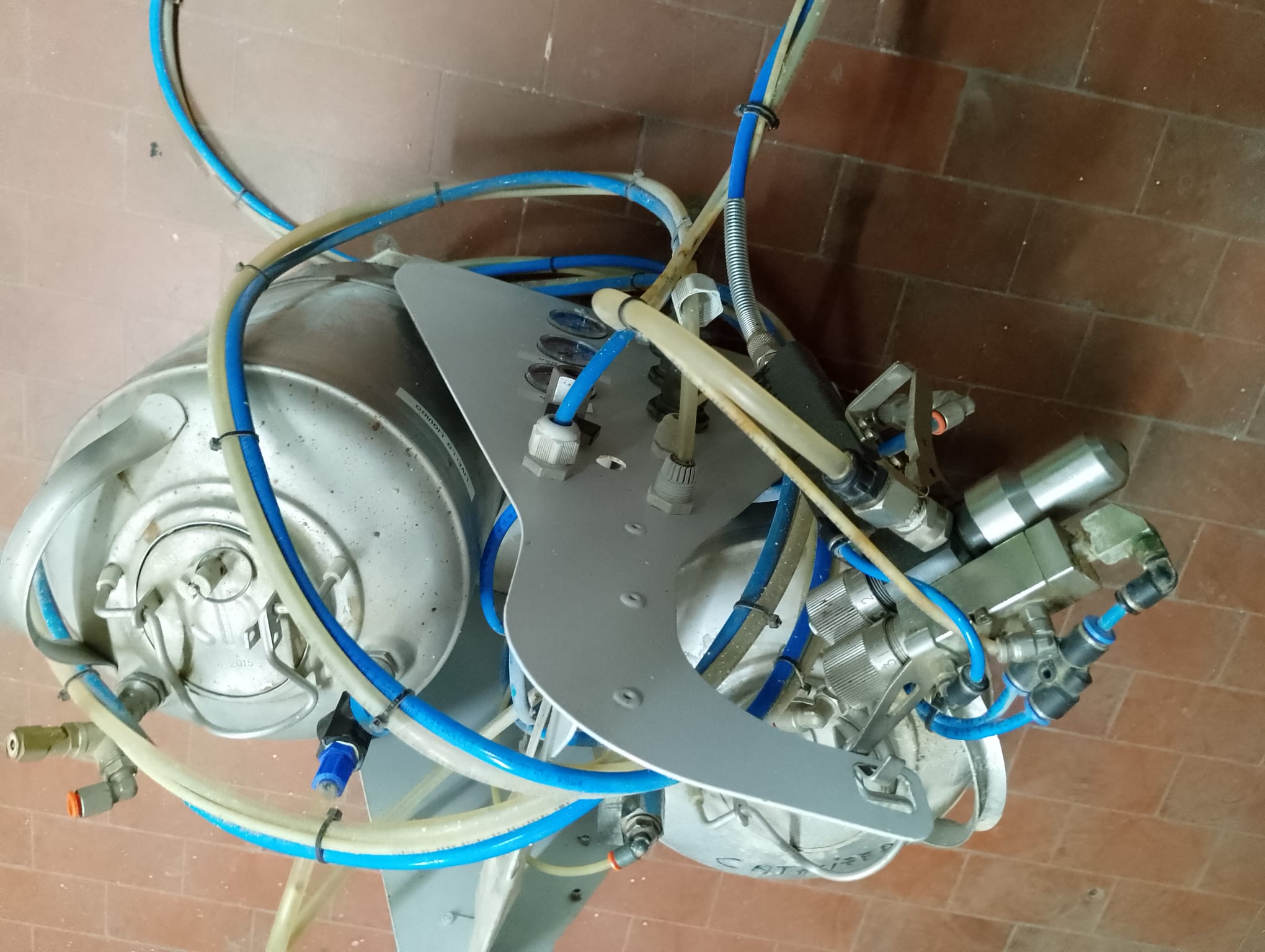 Impianto spruzzatura collante bicomponente Dafotec in vendita - foto 3