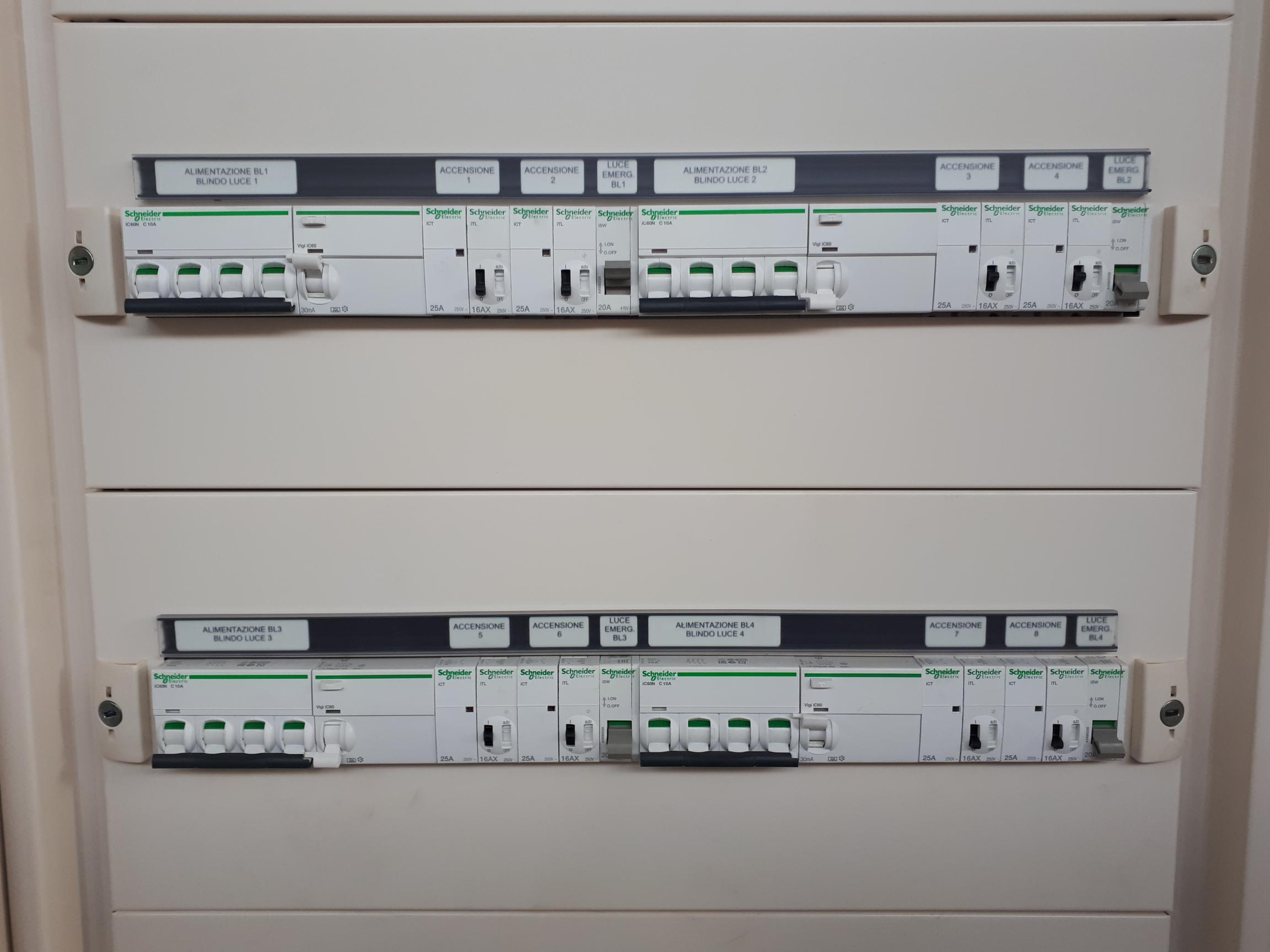 QUADRO ELETTRICO SCHNEIDER ELECTRIC in vendita - foto 6