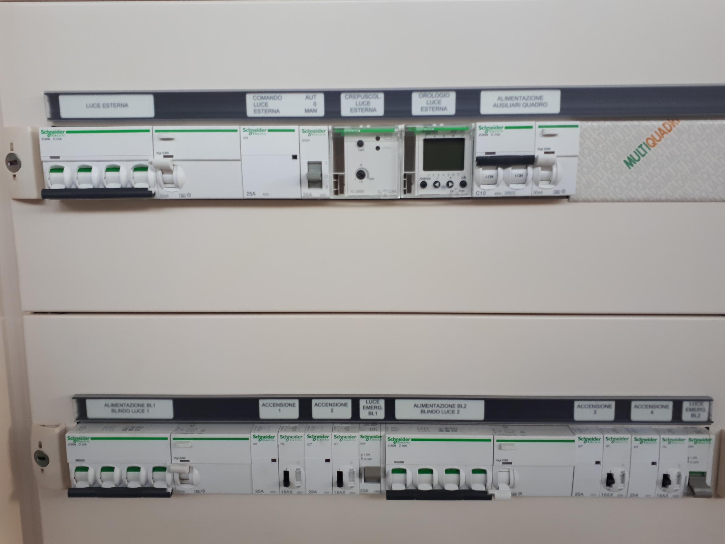 QUADRO ELETTRICO SCHNEIDER ELECTRIC in vendita - foto 4