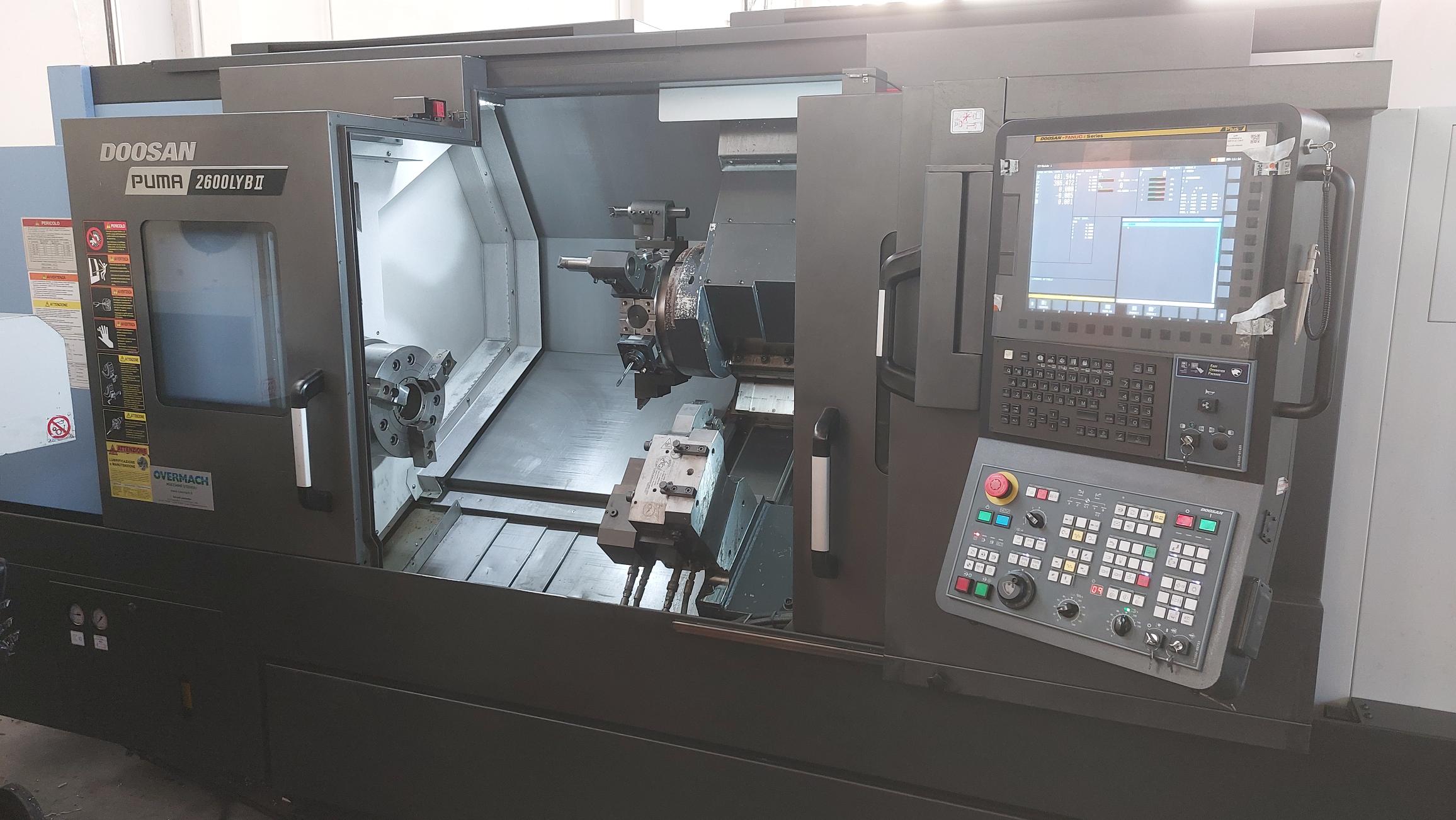DOOSAN PUMA 2600LYBII  in vendita - foto 1