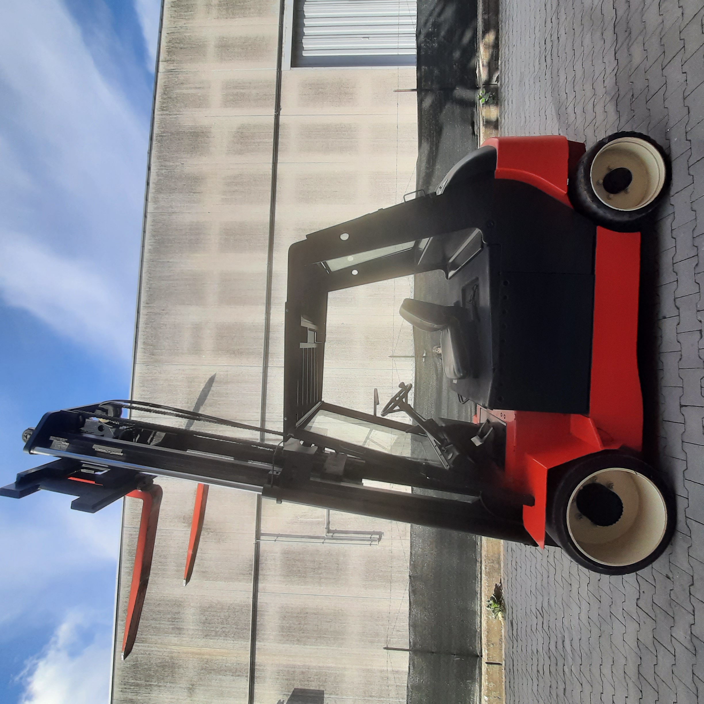 Carrelli elevatori in vendita