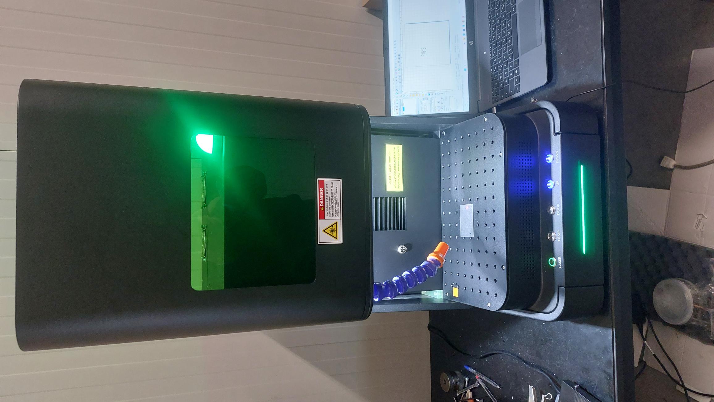 Marcatore laser fibra classe 1 in vendita - foto 1