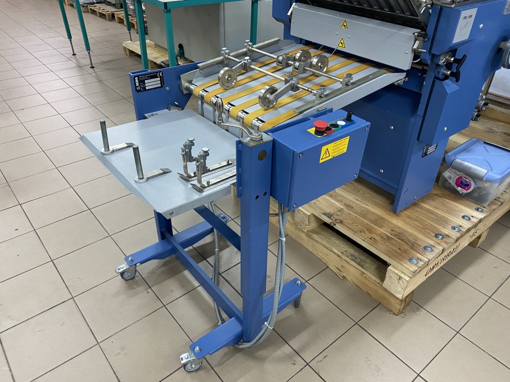 Folding machine MBO T530 / 4-F + cross + delivery in vendita - foto 9