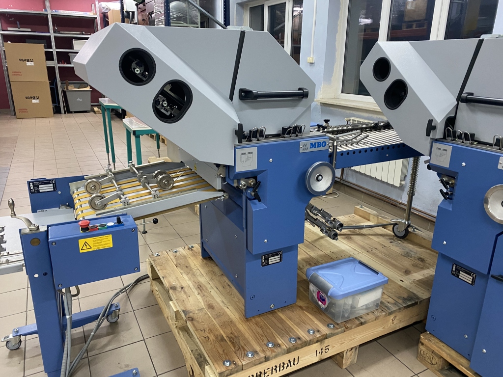 Folding machine MBO T530 / 4-F + cross + delivery in vendita - foto 2