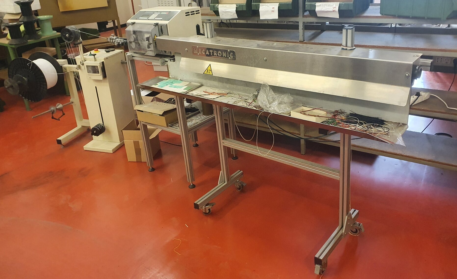 TAGLIASPELAFILI AUTOMATICA con ACCESSORI in vendita - foto 1