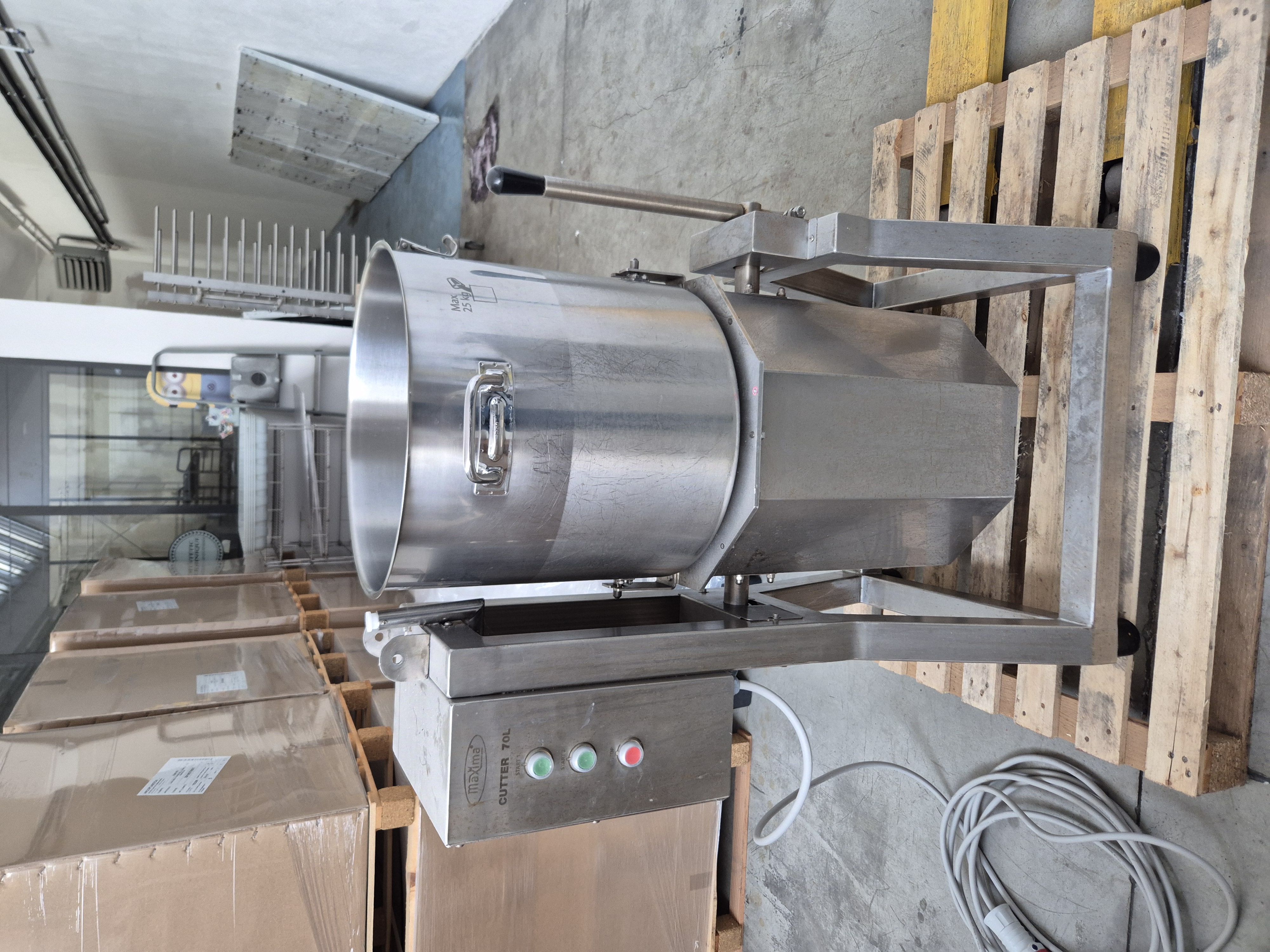 CUTTER INDUSTRIALE 70 LITRI in vendita - foto 1