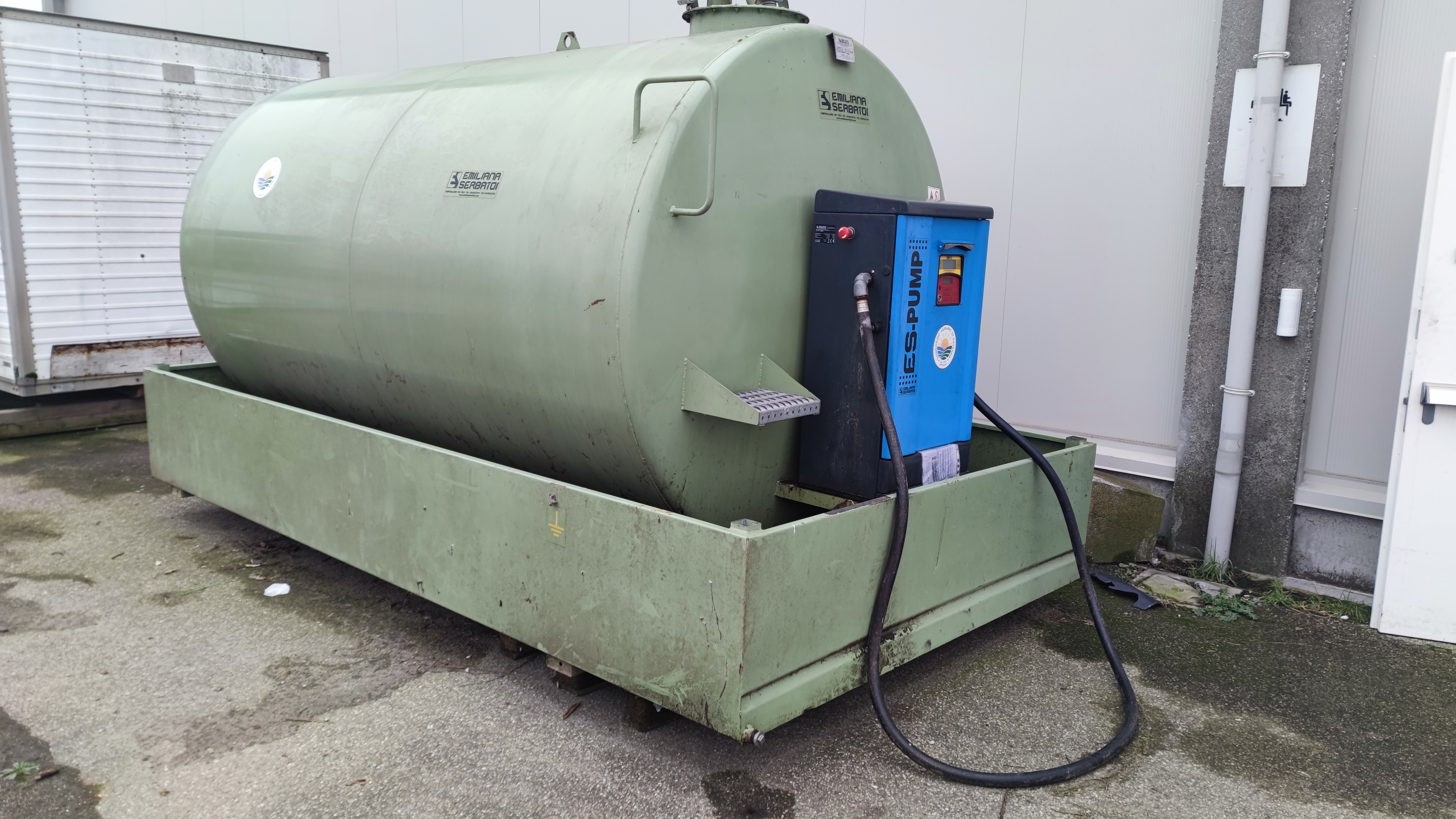 Serbatoi e cisterne in vendita