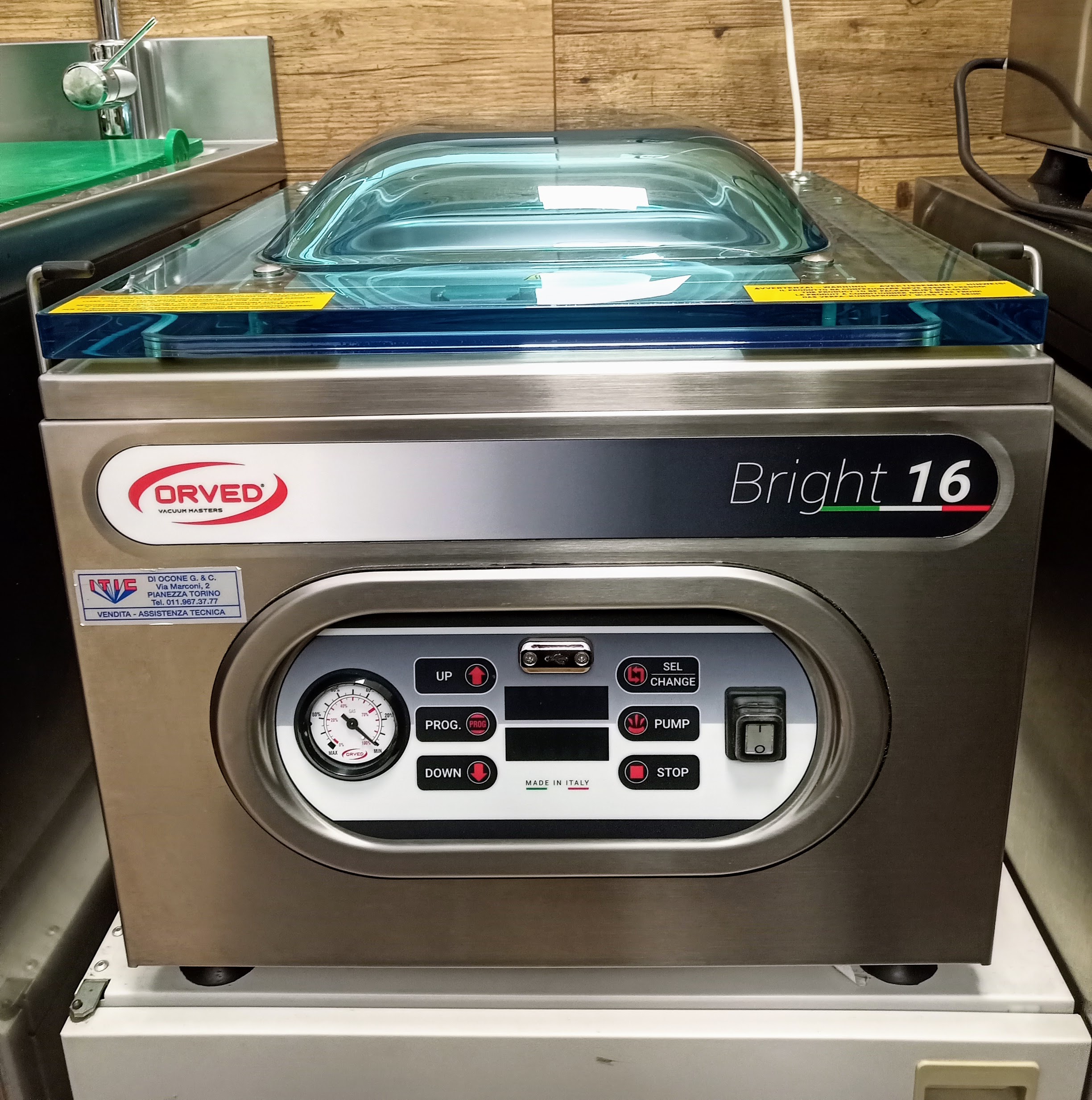 Sottovuoto a campana Orved inox PARI AL NUOVO in vendita - foto 1