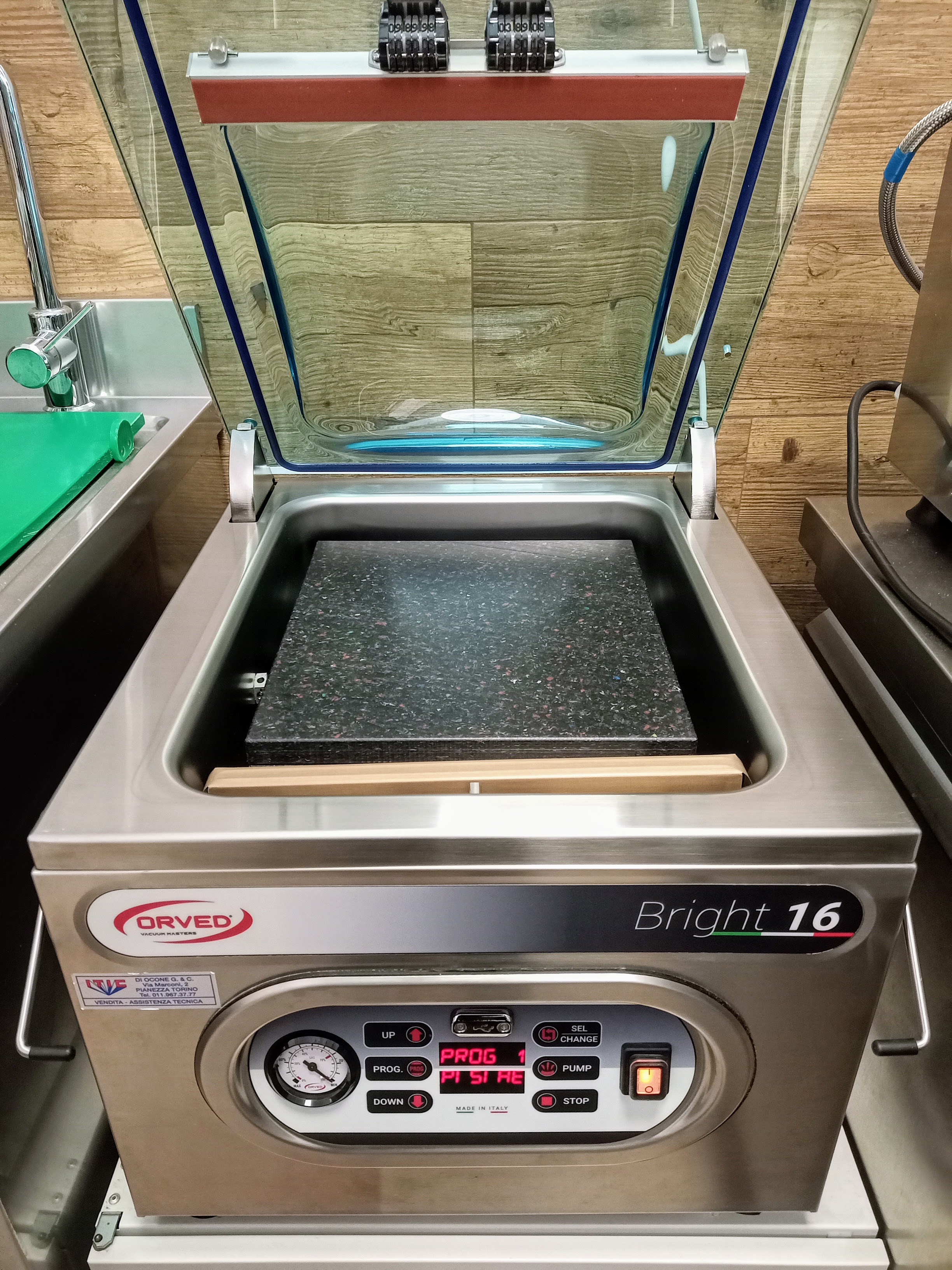 Sottovuoto a campana Orved inox PARI AL NUOVO in vendita - foto 4