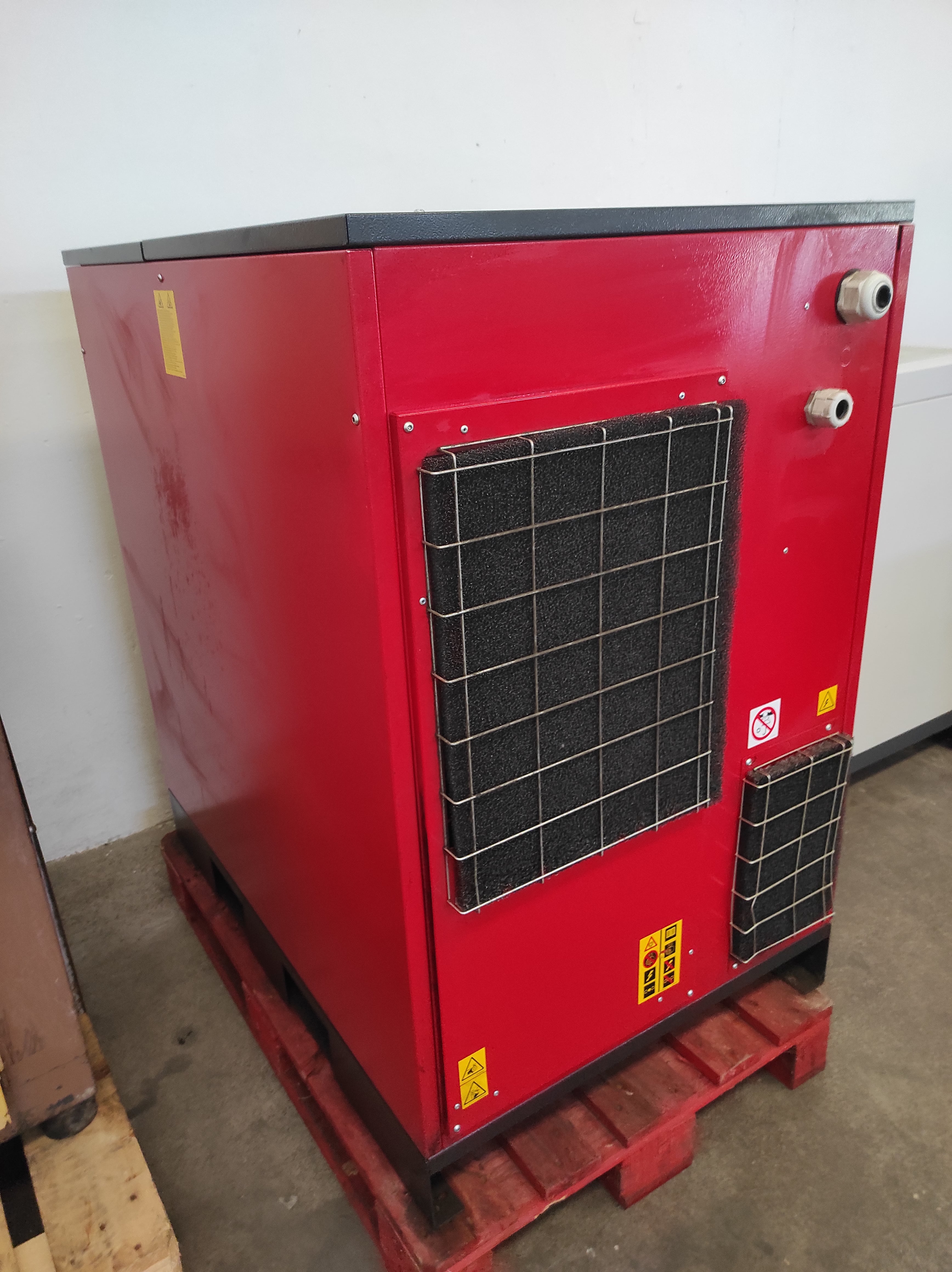 Compressore a vite CPVS25 - 18,5KW a Inverter in vendita - foto 3