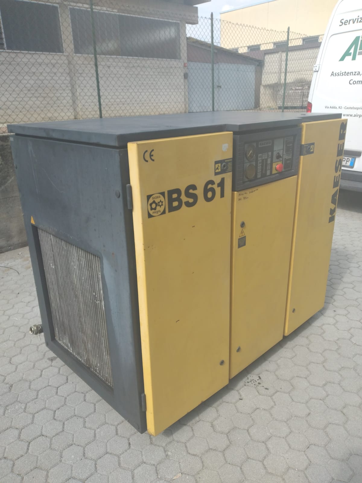 KAESER BS61 – 37 kW / 50 HP – 10 bar – 6470 l/min in vendita - foto 4