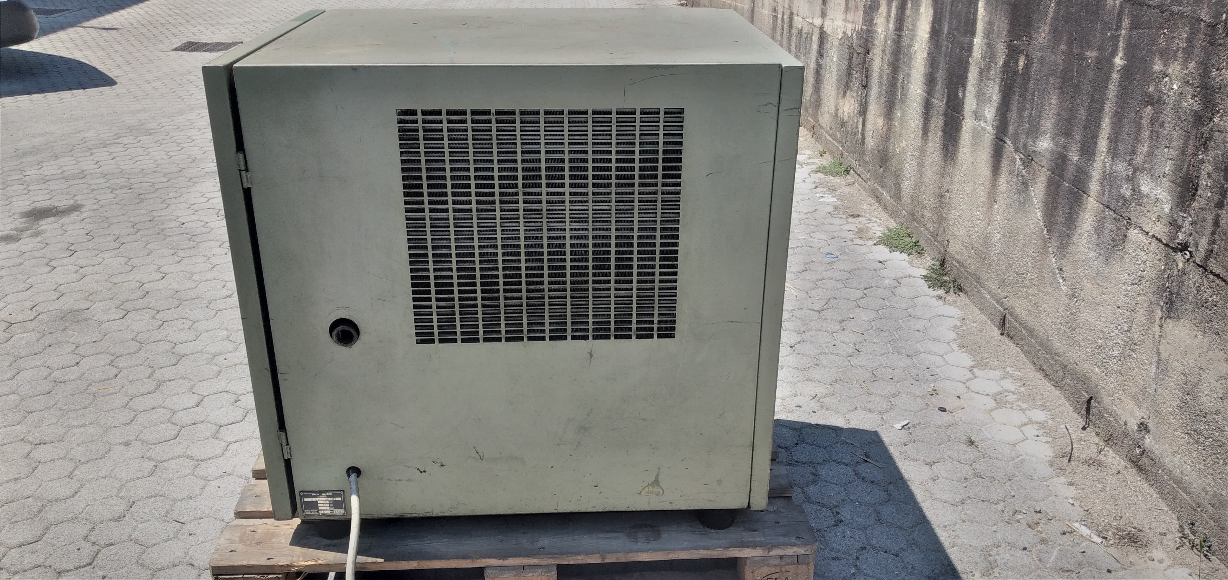 SULLAIR MACO 1507  – 15 kW / 20 HP – 7 bar – 2100 l/min in vendita - foto 2
