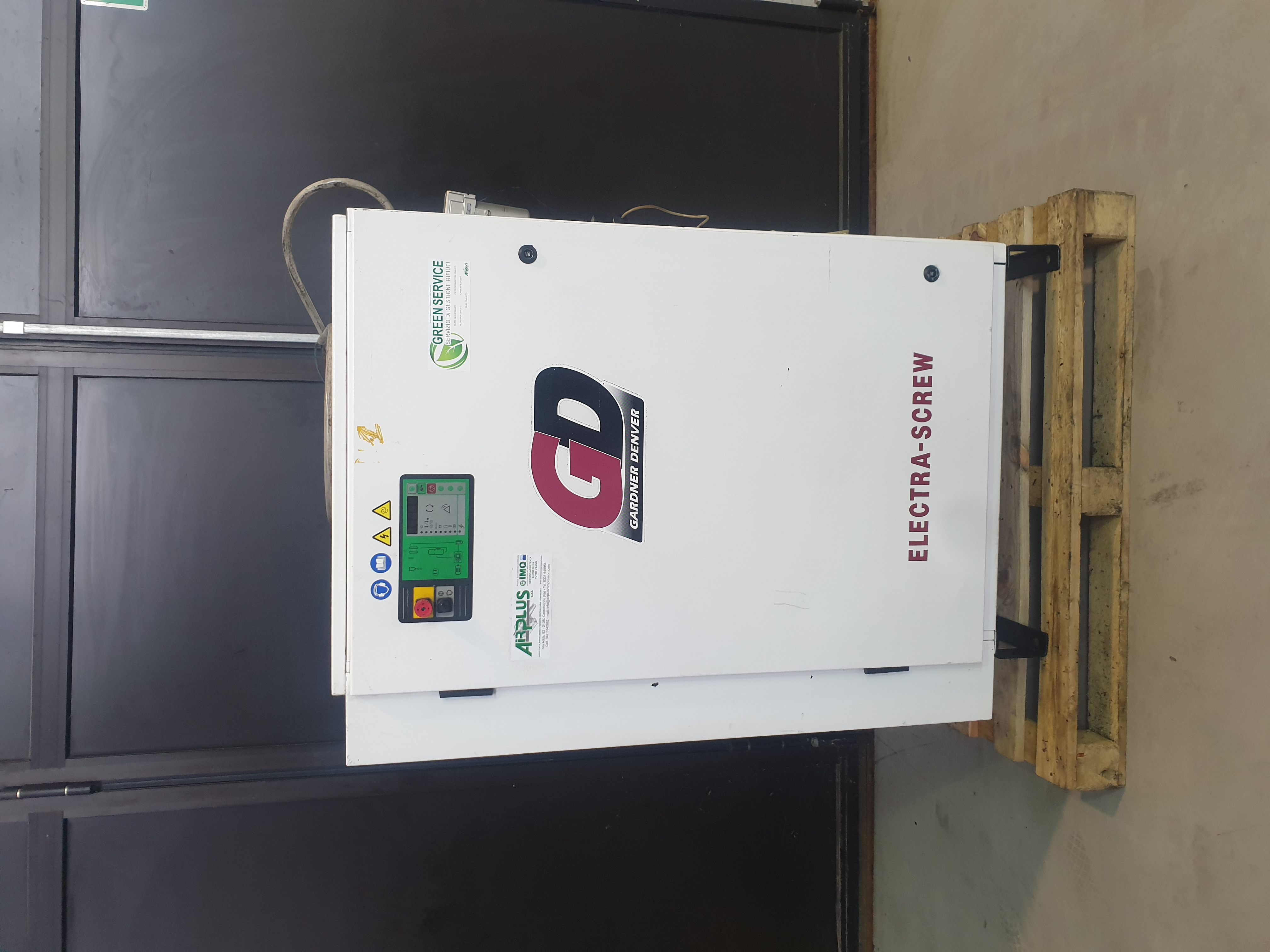 GARDNER DENVER ES11 – 11 kW / 15 HP – 10 bar – 1500 l/m in vendita - foto 4