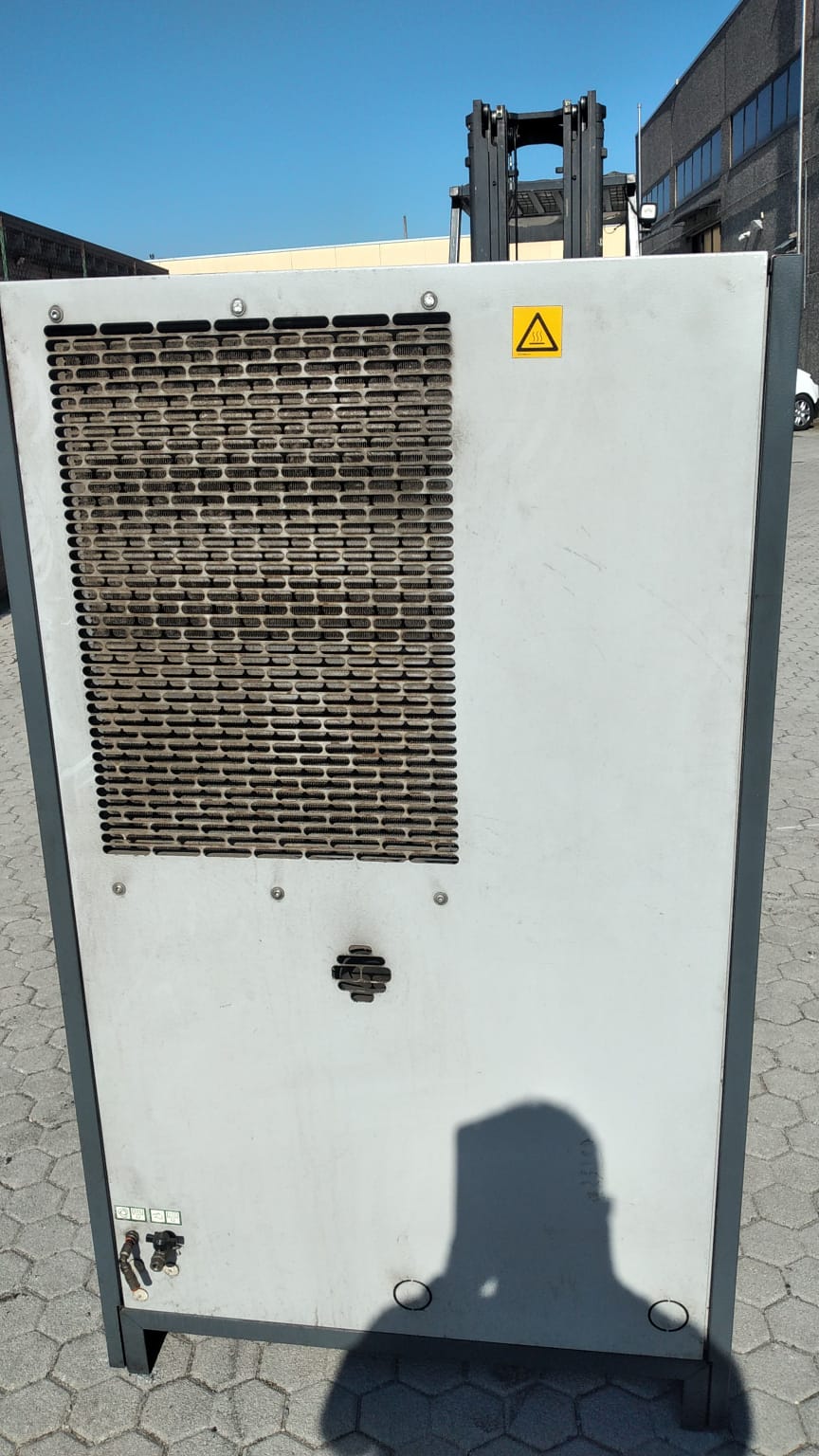 COMPRESSORE ATLAS GA 22 VSD - 22KW 30HP - 6000 L/MIN in vendita - foto 2
