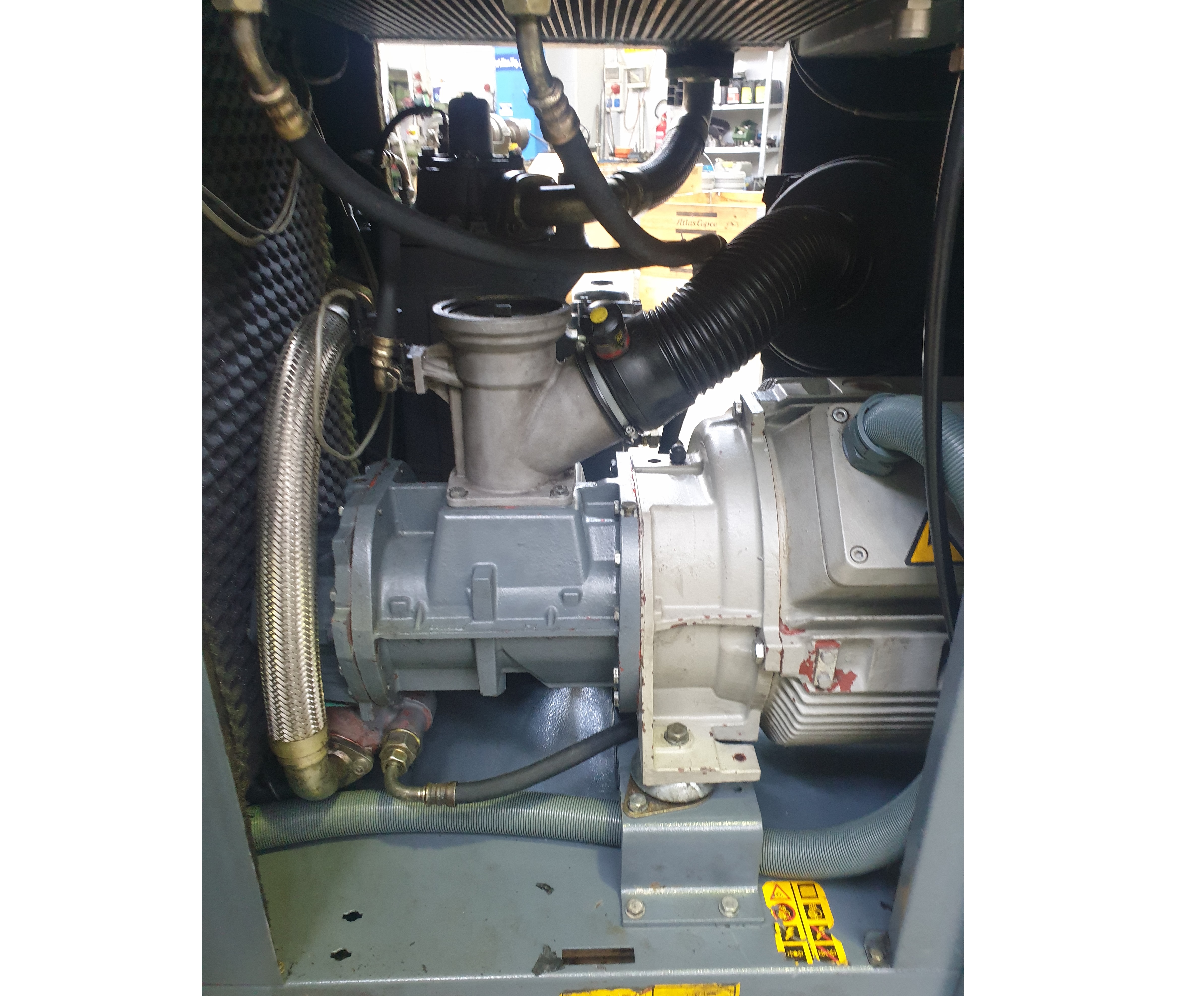 ATLAS COPCO GA 55FF – 55 kW / 75 HP – 10 bar–8660 l/min in vendita - foto 3