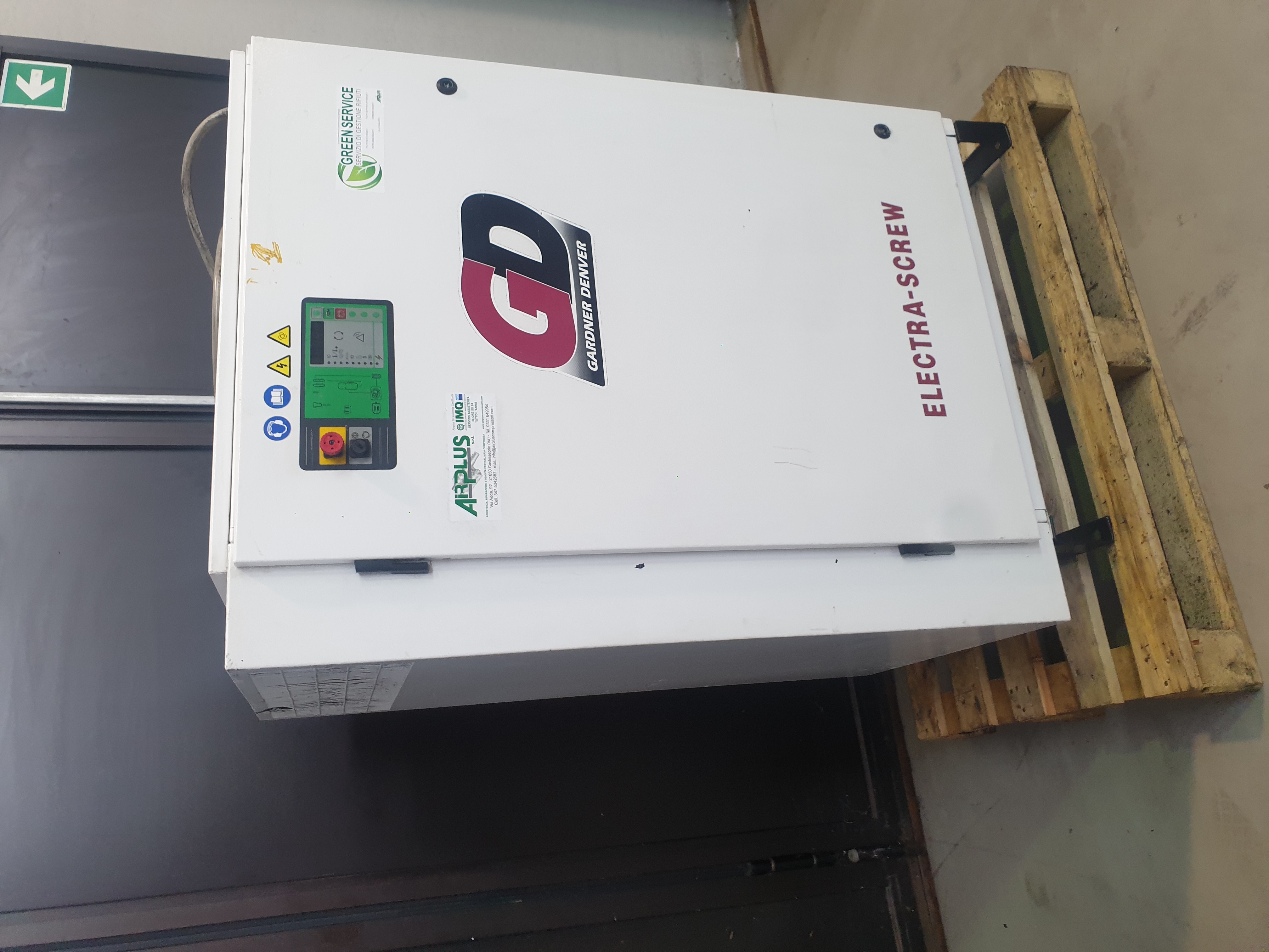 GARDNER DENVER ES11 – 11 kW / 15 HP – 10 bar – 1500 l/m in vendita - foto 2