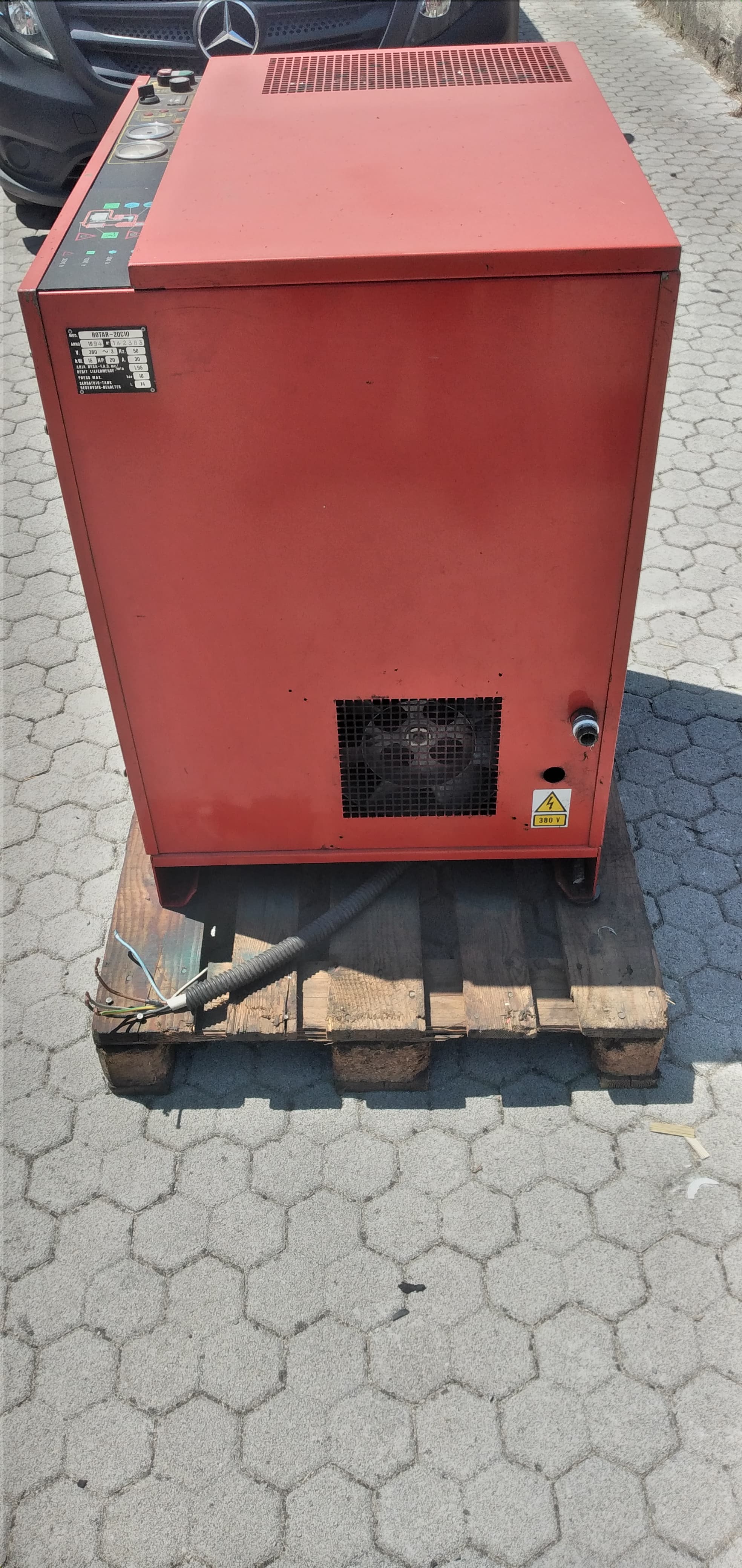 FINI ROTAR 2010 – 15 kW / 20 HP – 10 bar – 2000 l/min in vendita - foto 2