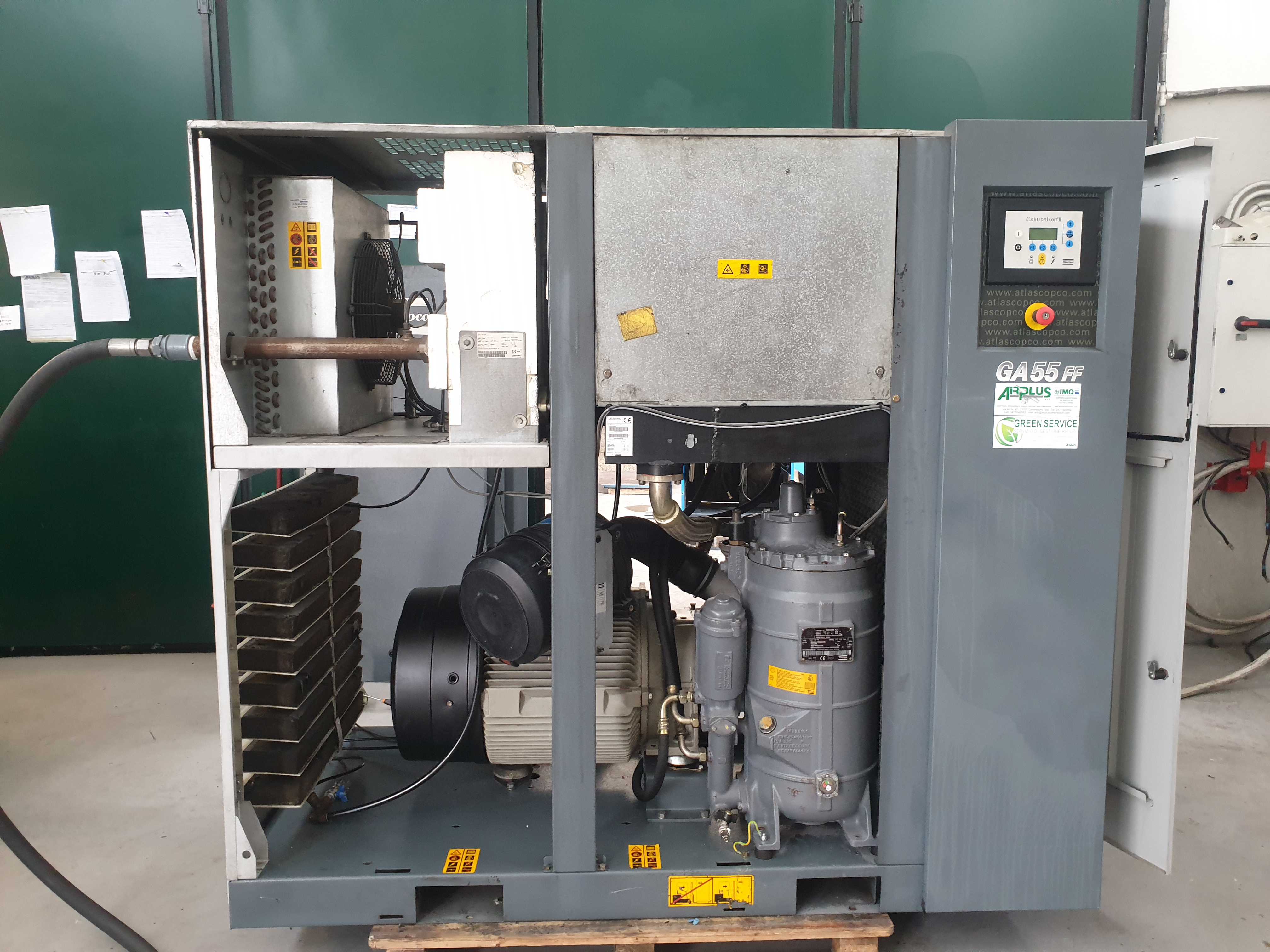 ATLAS COPCO GA 55FF – 55 kW / 75 HP – 10 bar–8660 l/min in vendita - foto 4