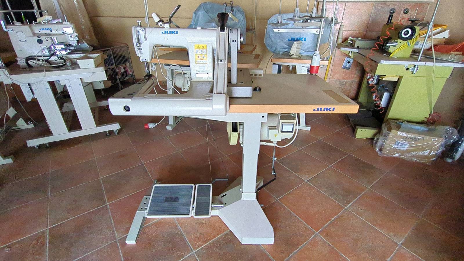 Macchine per cucire in vendita