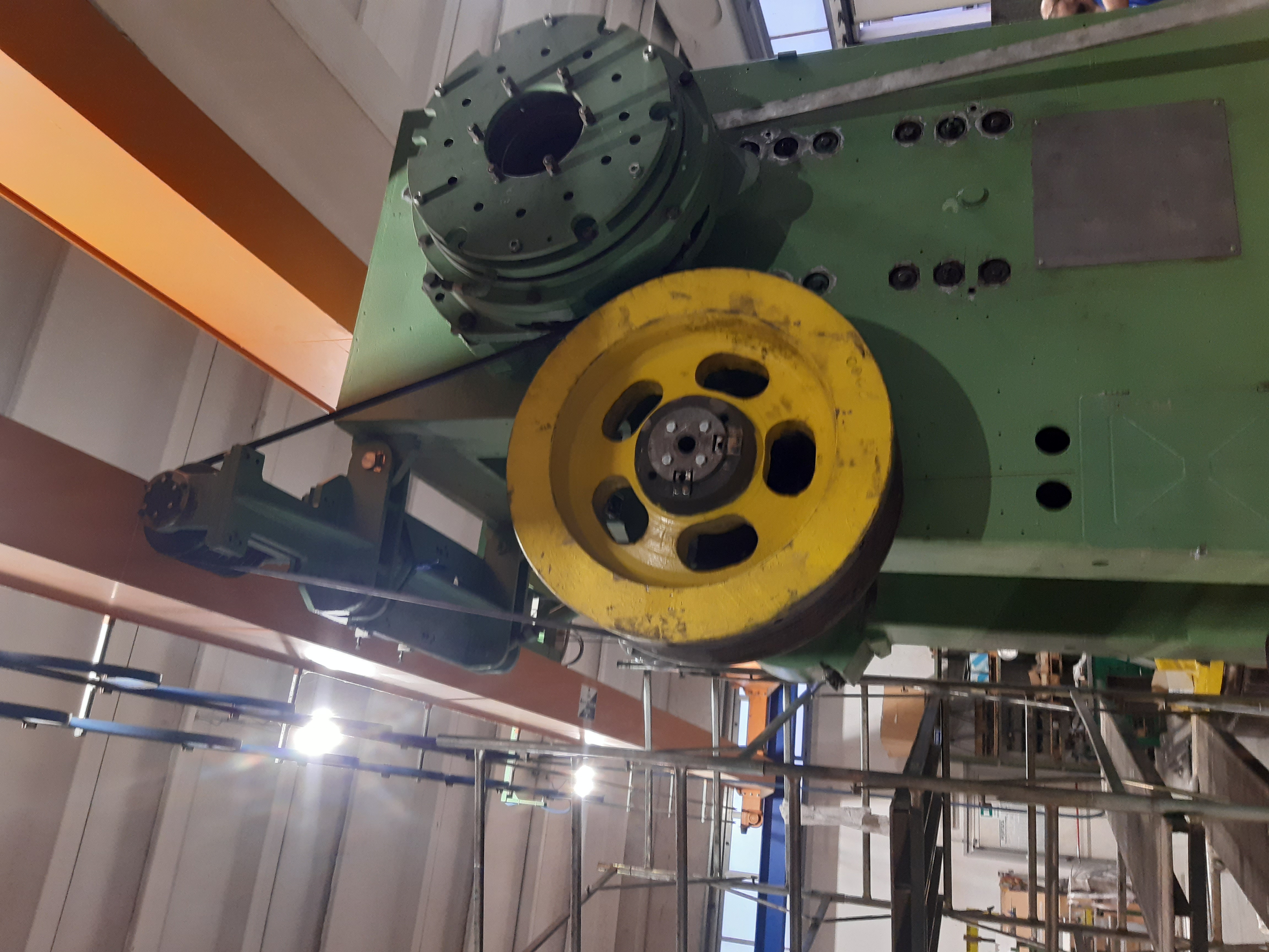 PRESSA  VERTICALE VORONEZH K 8540 1000 TONNELLATE in vendita - foto 5