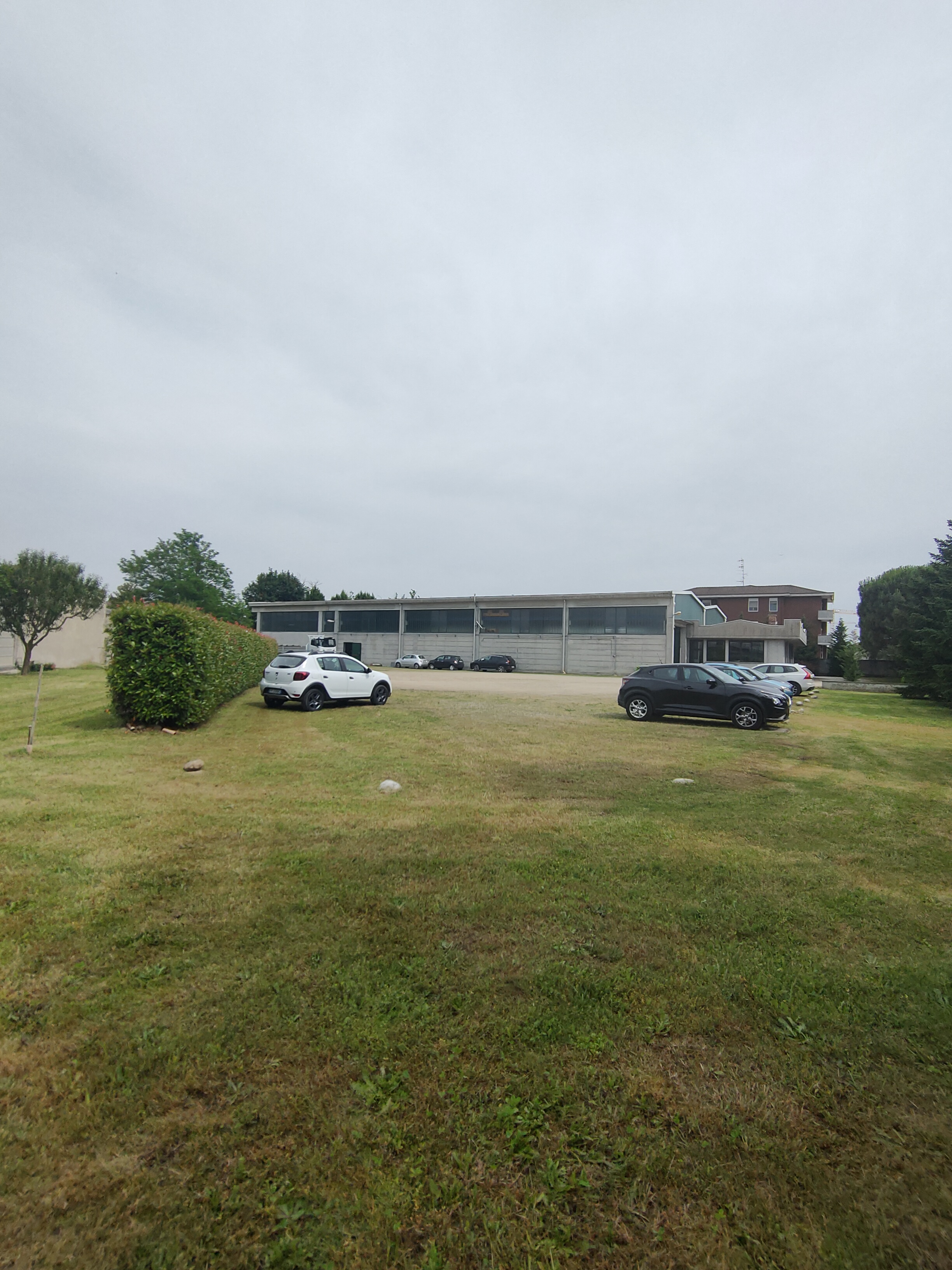 Turbigo (MI) capannone produttivo uffici e piazzale in vendita - foto 2