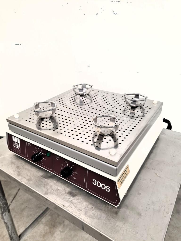 AGITATORE ORBITALE – GFL – MOD. 3005 (COD. LAB-AGI-7) in vendita - foto 1