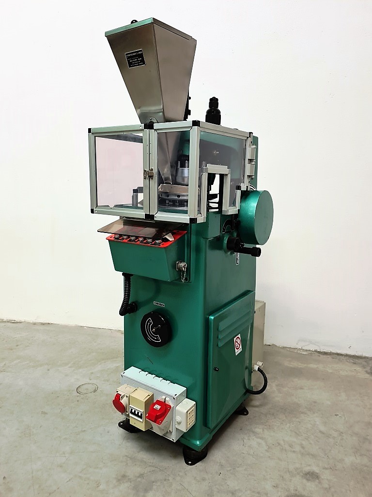 COMPRIMITRICE ROTATIVA – RONCHI MOD. AM 13/15 (COM-34) in vendita - foto 1