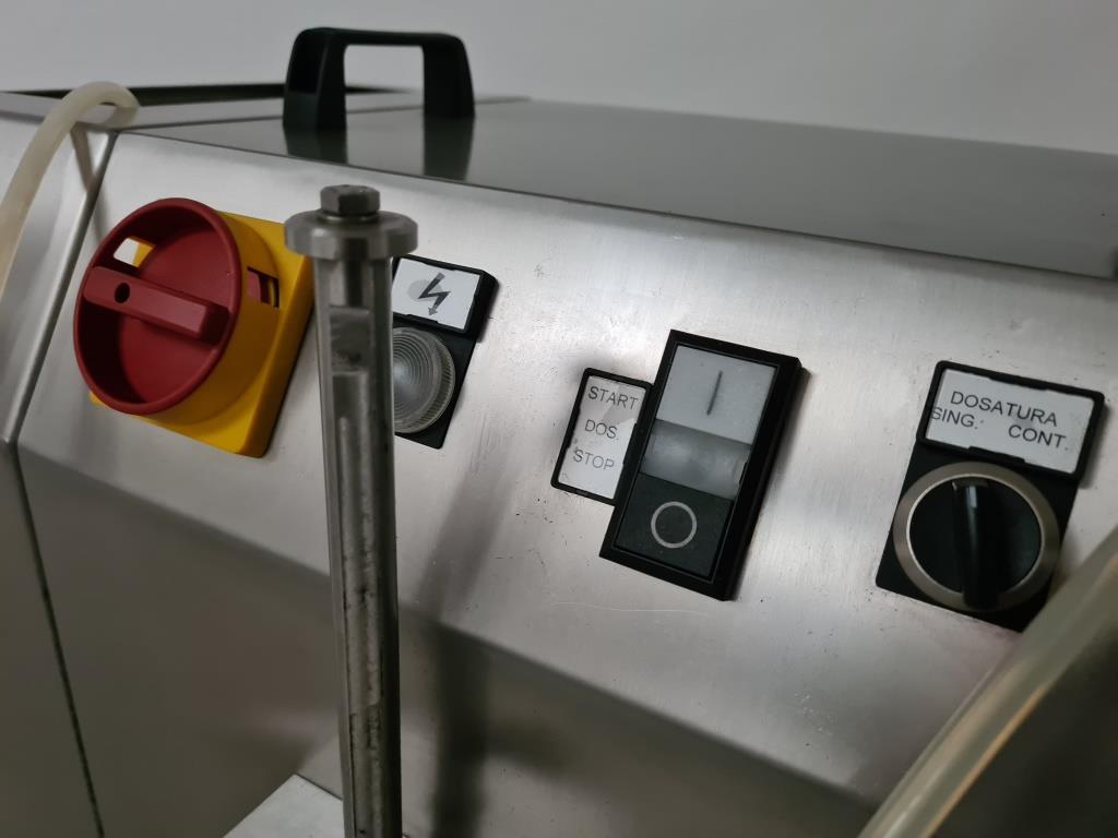 DOSATRICE LIQUIDI DA BANCO MG ZETA MOD. FM 5 (DOS-33) in vendita - foto 4