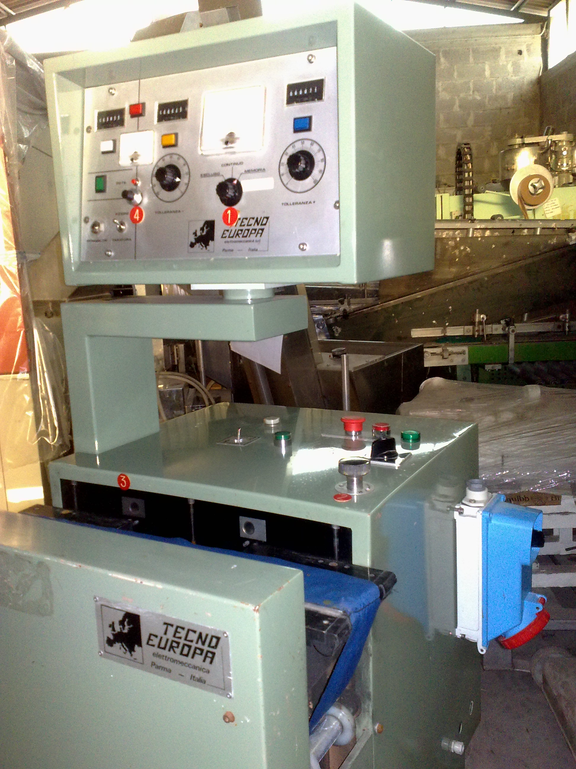 BILANCIA DI LINEA TECNOEUR HQ2012-2013 COD. MF-PK-BIL-1 in vendita - foto 9