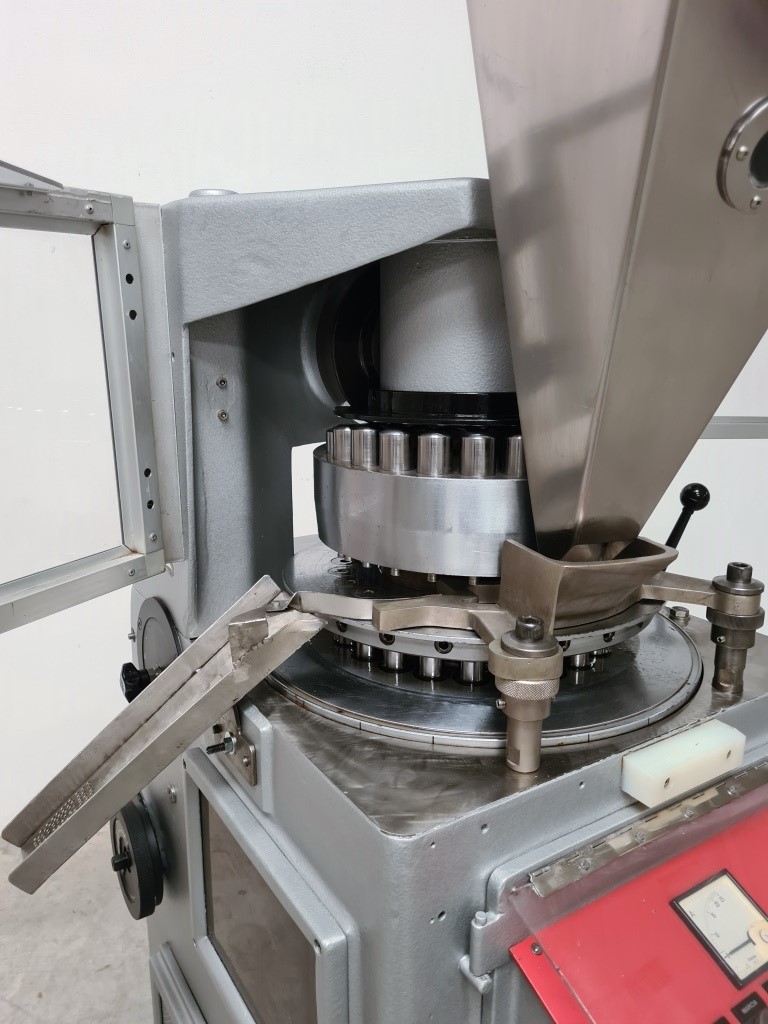 COMPRIMITRICE ROTATIVA RONCHI–AR 18/23(PH-PR-COM-38) in vendita - foto 7