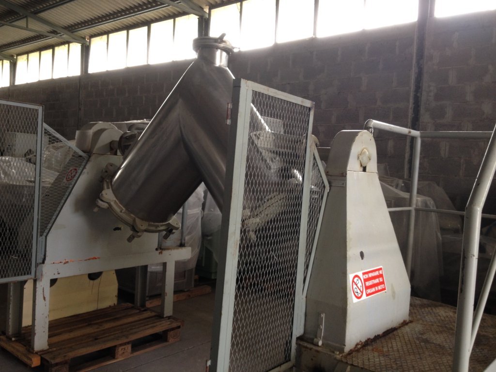 MESCOLATORE A “V” 250 LT (COD. MF-PR-MES-18) in vendita - foto 3