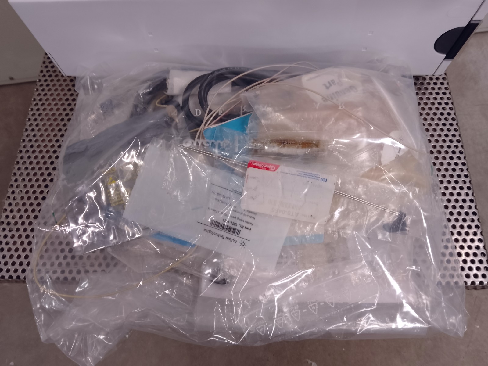 HPLC CROMATOGRAFIA LIQUIDA (COD. LAB-COMP-85) in vendita - foto 3