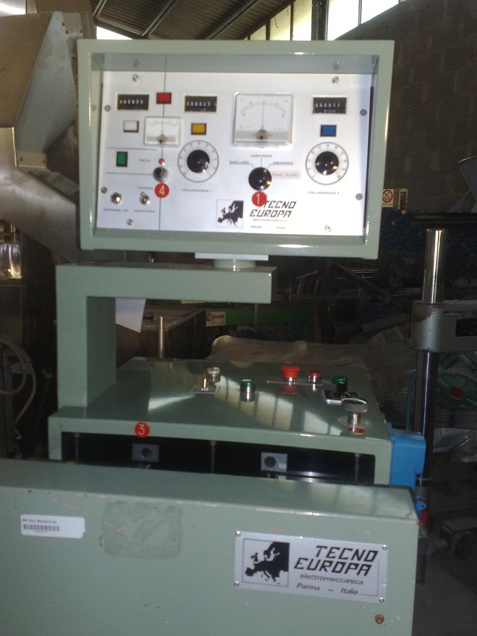 BILANCIA DI LINEA TECNOEUR HQ2012-2013 COD. MF-PK-BIL-1 in vendita - foto 5