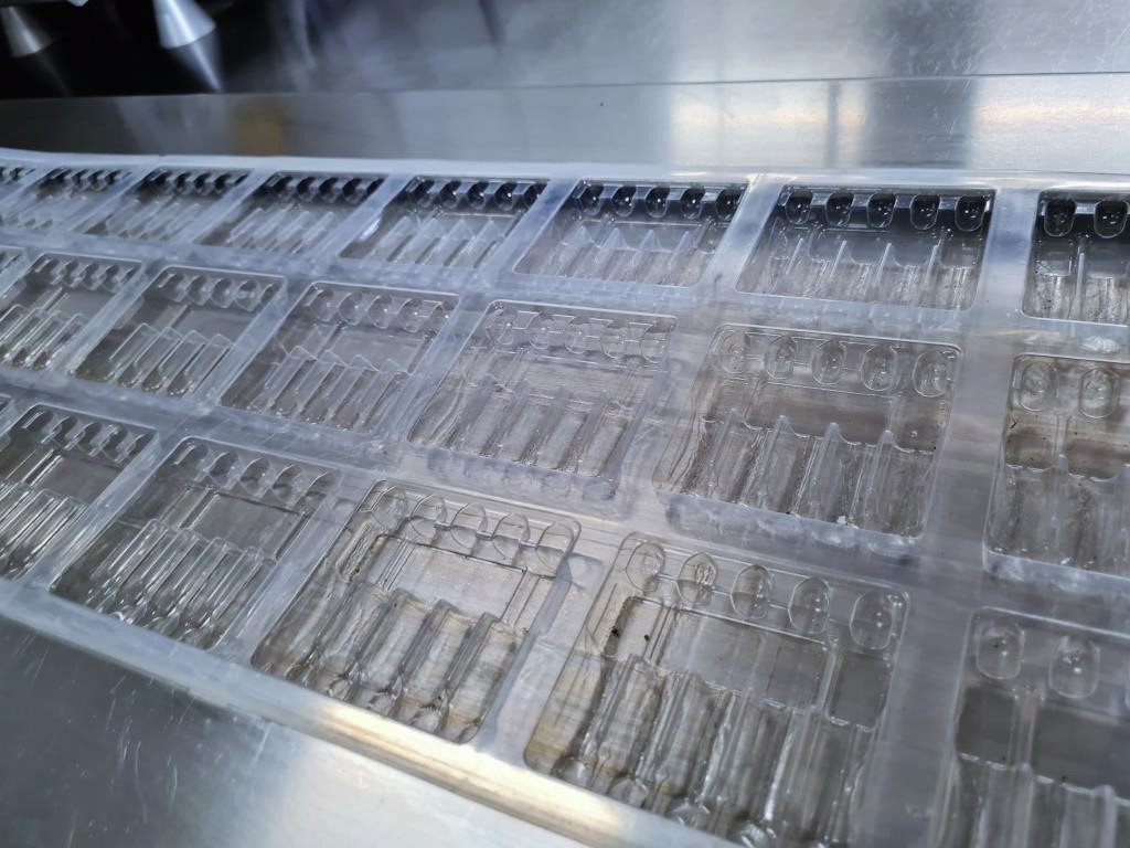 BLISTERATRICE TERMOFORMATRICE – IMA – MOD. C260  in vendita - foto 11