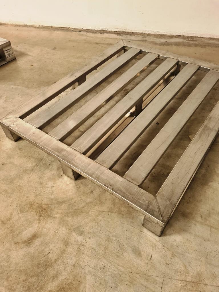 PALLET IN ALLUMINIO SCHNEIDER LKE (COD. IND-PR-PED-7) in vendita - foto 3