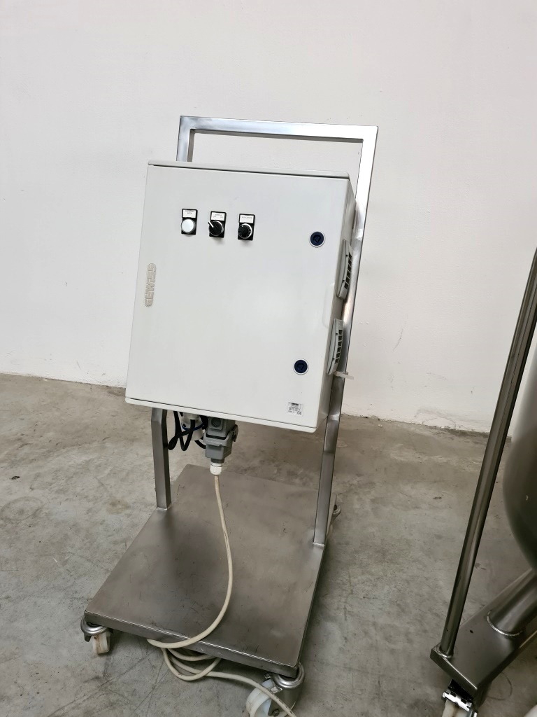 DISSOLUTORE+AGI.MAGNETICO TECNINOX 355LT (COD. SER-198) in vendita - foto 6