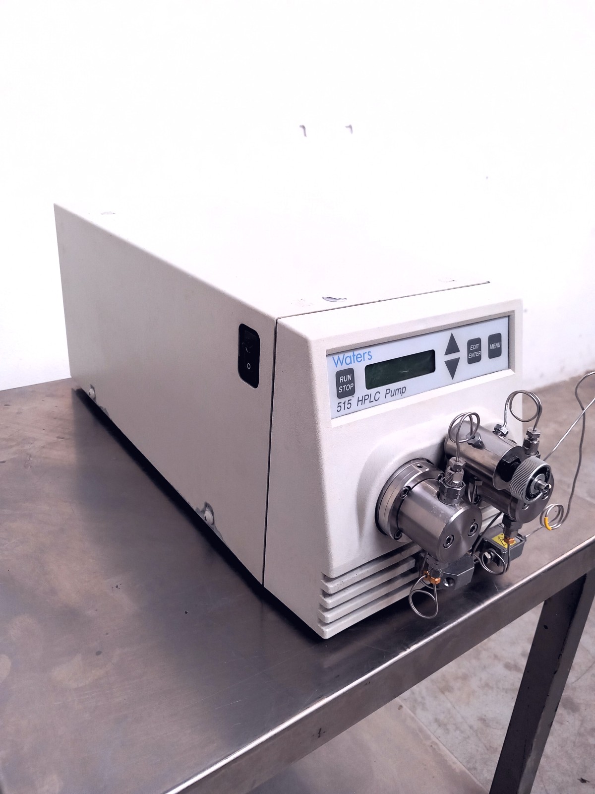 POMPA HPLC – WATERS – MOD. 515 (COD. LAB-COMP-56) in vendita - foto 1