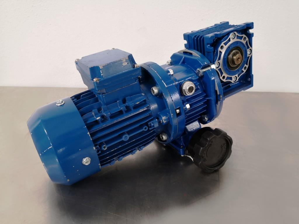 MOTORE CON RIDUTTORE – MOTOVARIO – NMRW 040 (MOT-42) in vendita - foto 3