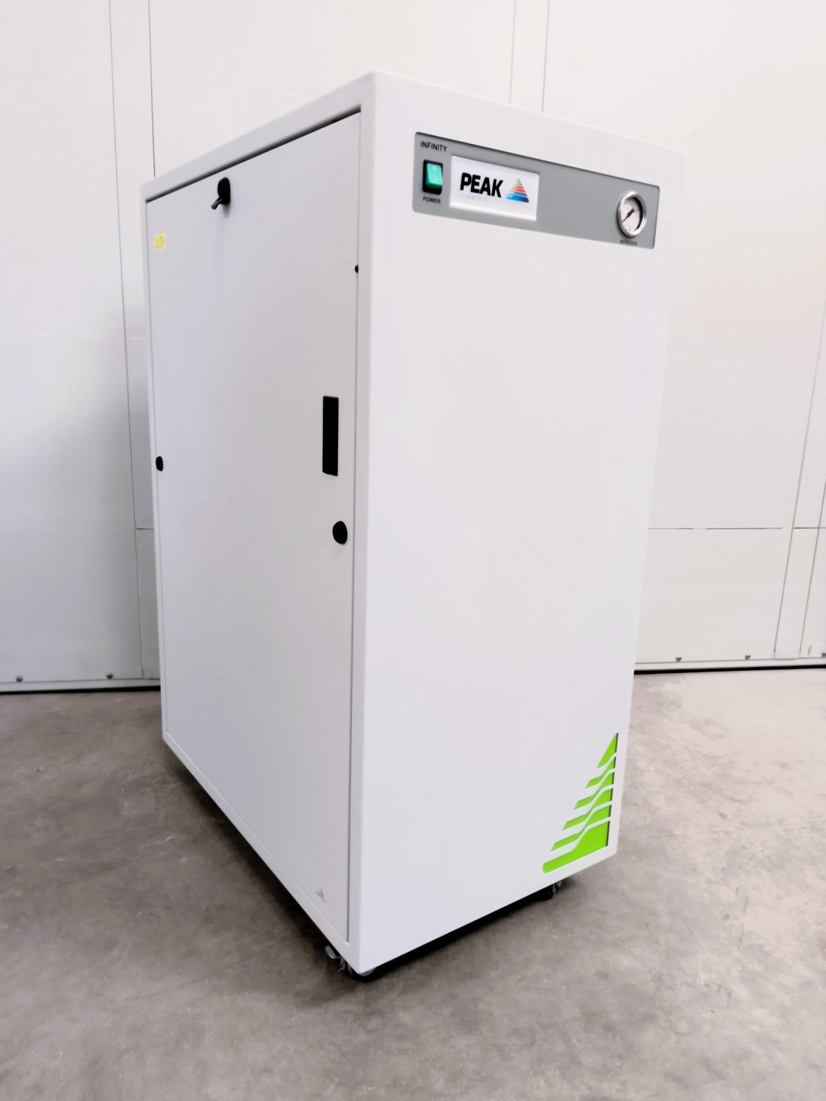 GENERATORE DI AZOTO - PEAK SCIENTIFIC (IND-PR-GEN-16) in vendita - foto 1