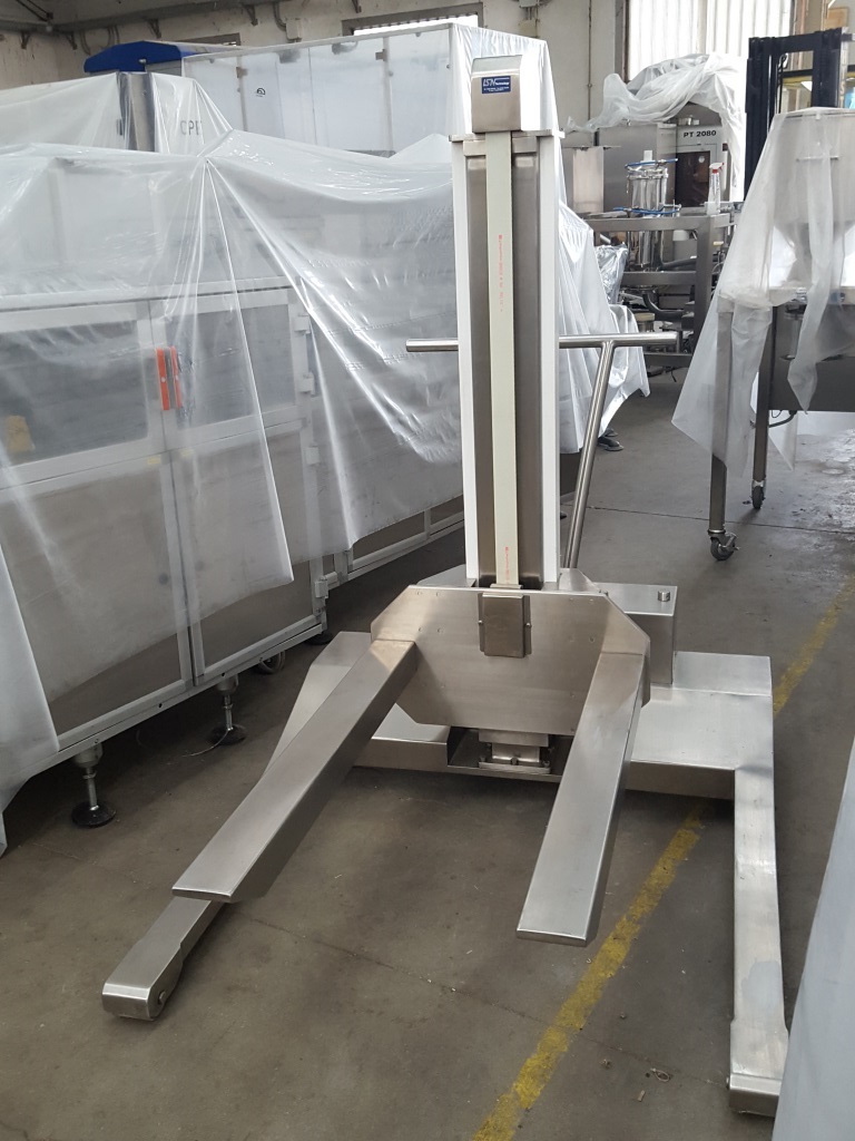CARRELLO ELEVATORE PORTAFUSTI IDRAULICO–ISN TECHNOLOGY  in vendita - foto 1