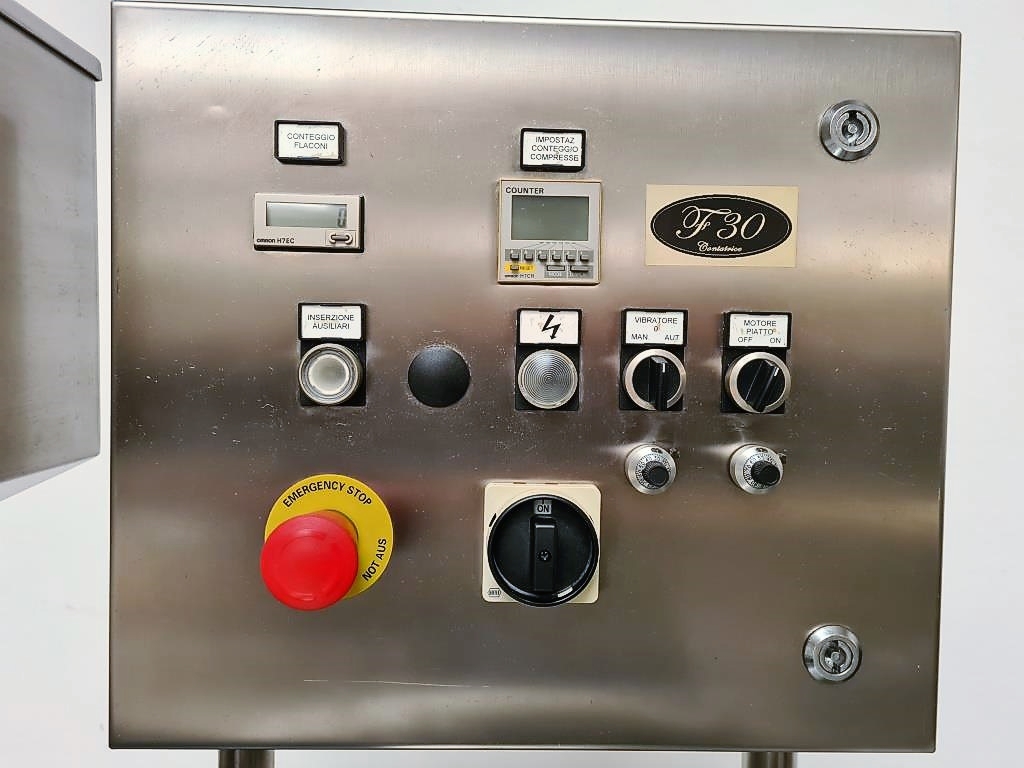 CONTATRICE PER CAPSULE E COMPRESSE - M.G.ZETA F30 in vendita - foto 3