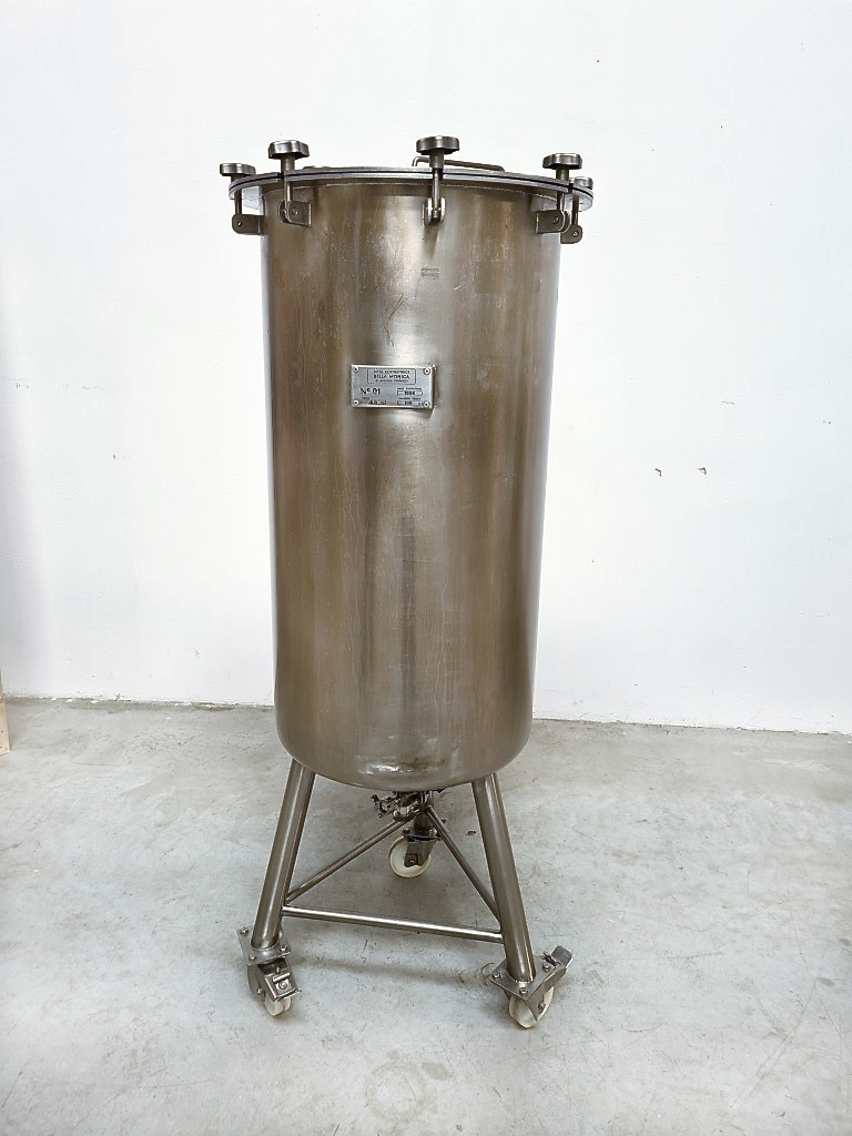 Laboratorio in vendita