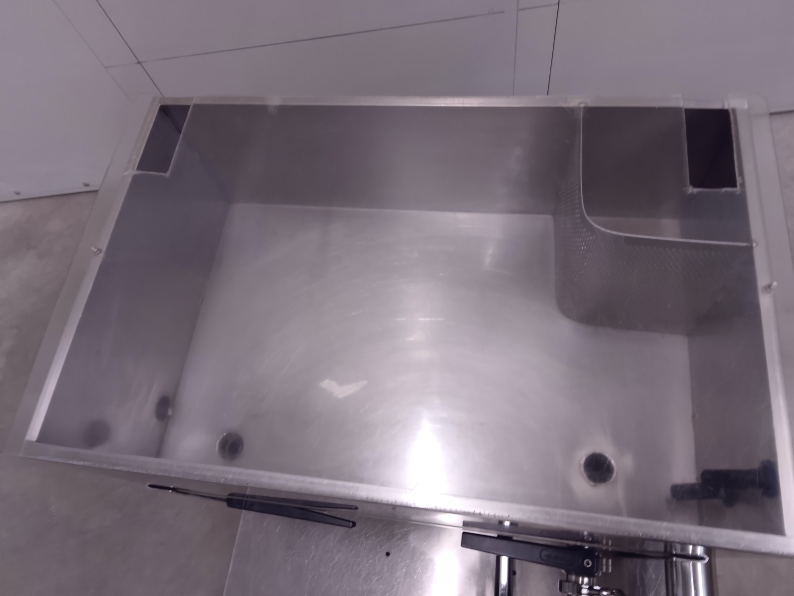 POMPA A LOBI CON VASCA DI PESCAGGIO (COD.MF-PR-POM-150) in vendita - foto 6